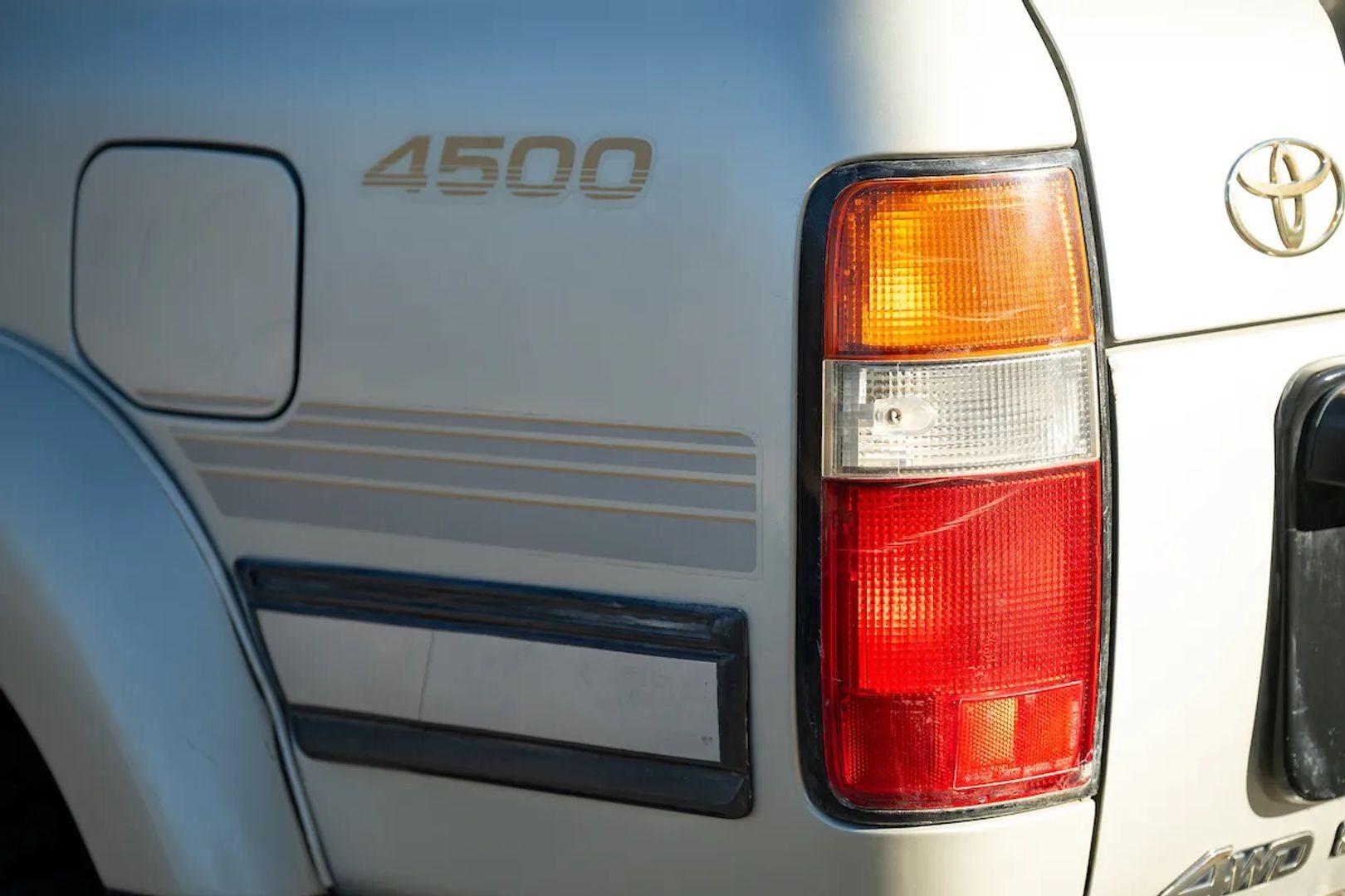 1995 Toyota Land Cruiser FZJ80