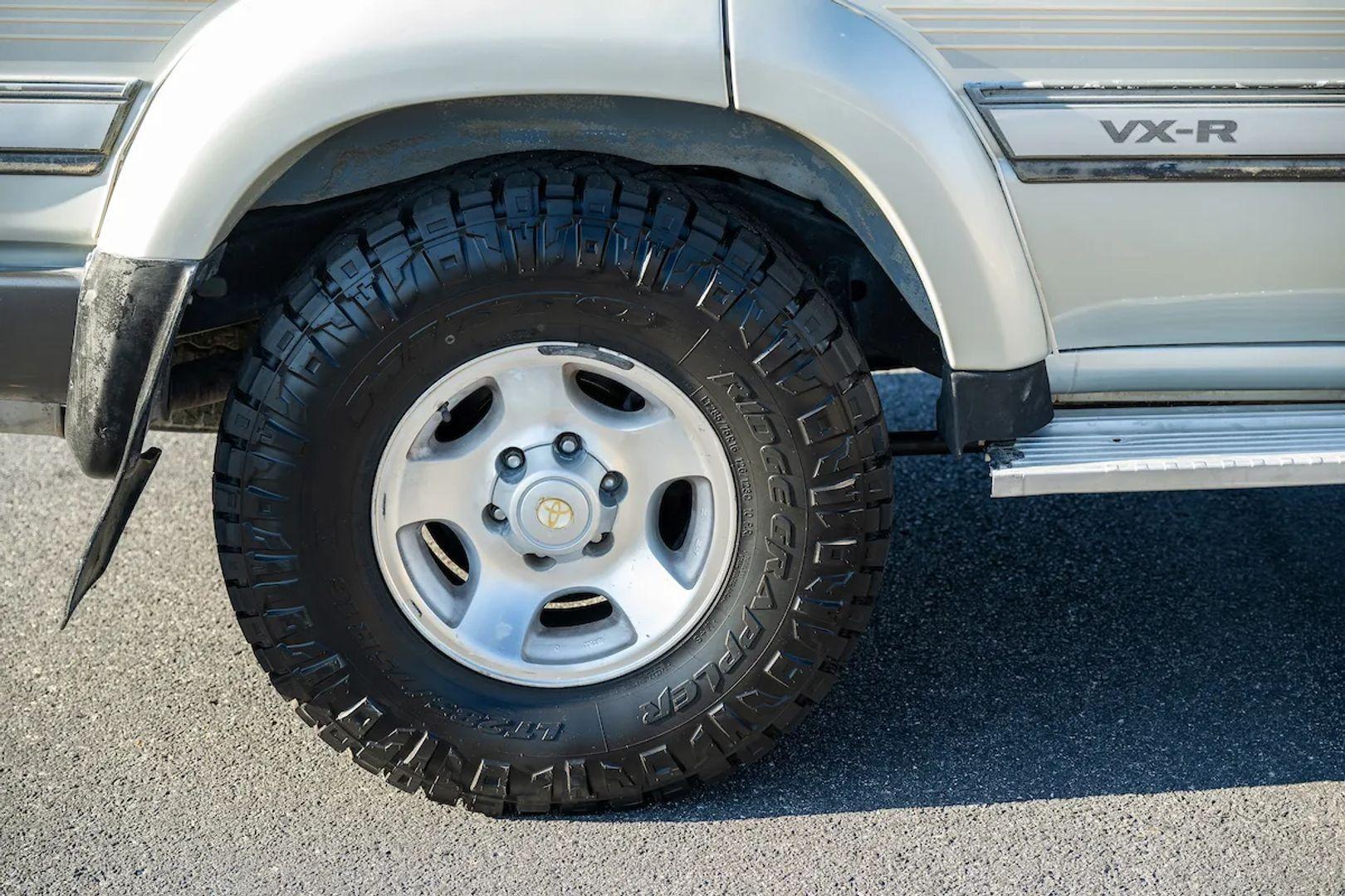 1995 Toyota Land Cruiser FZJ80