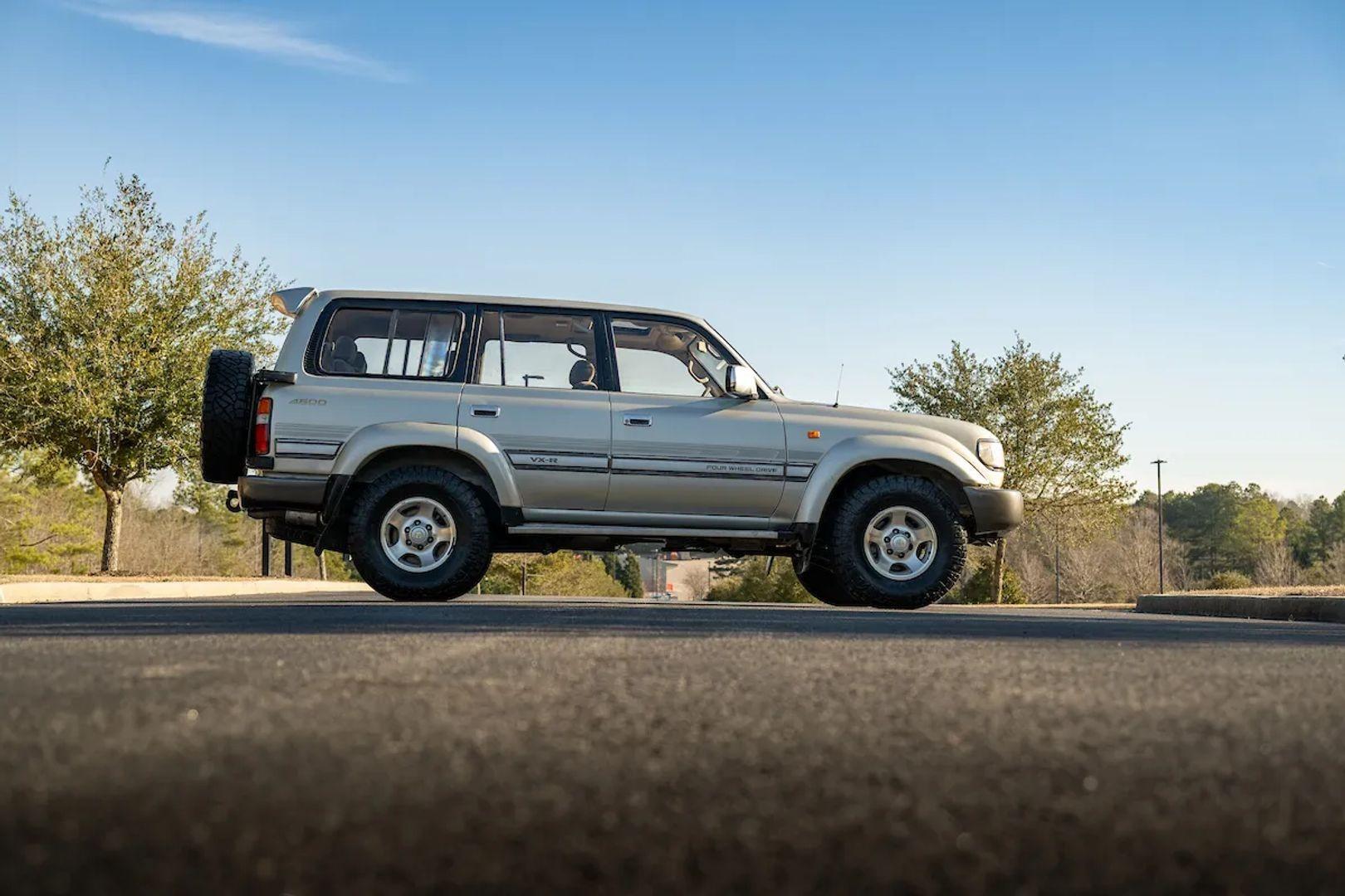 1995 Toyota Land Cruiser FZJ80 - 2