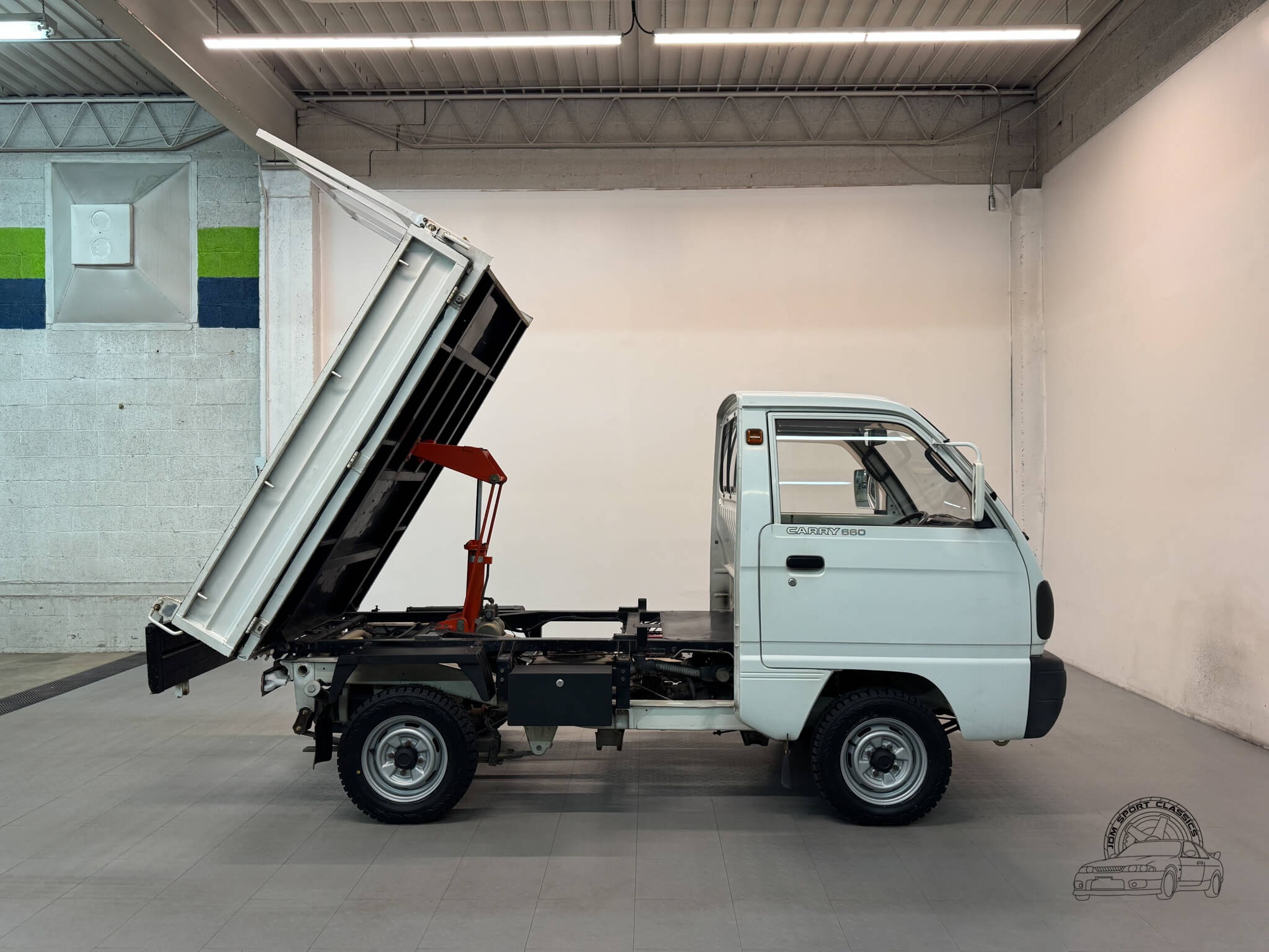 1991 Suzuki Carry Dump Truck - 2