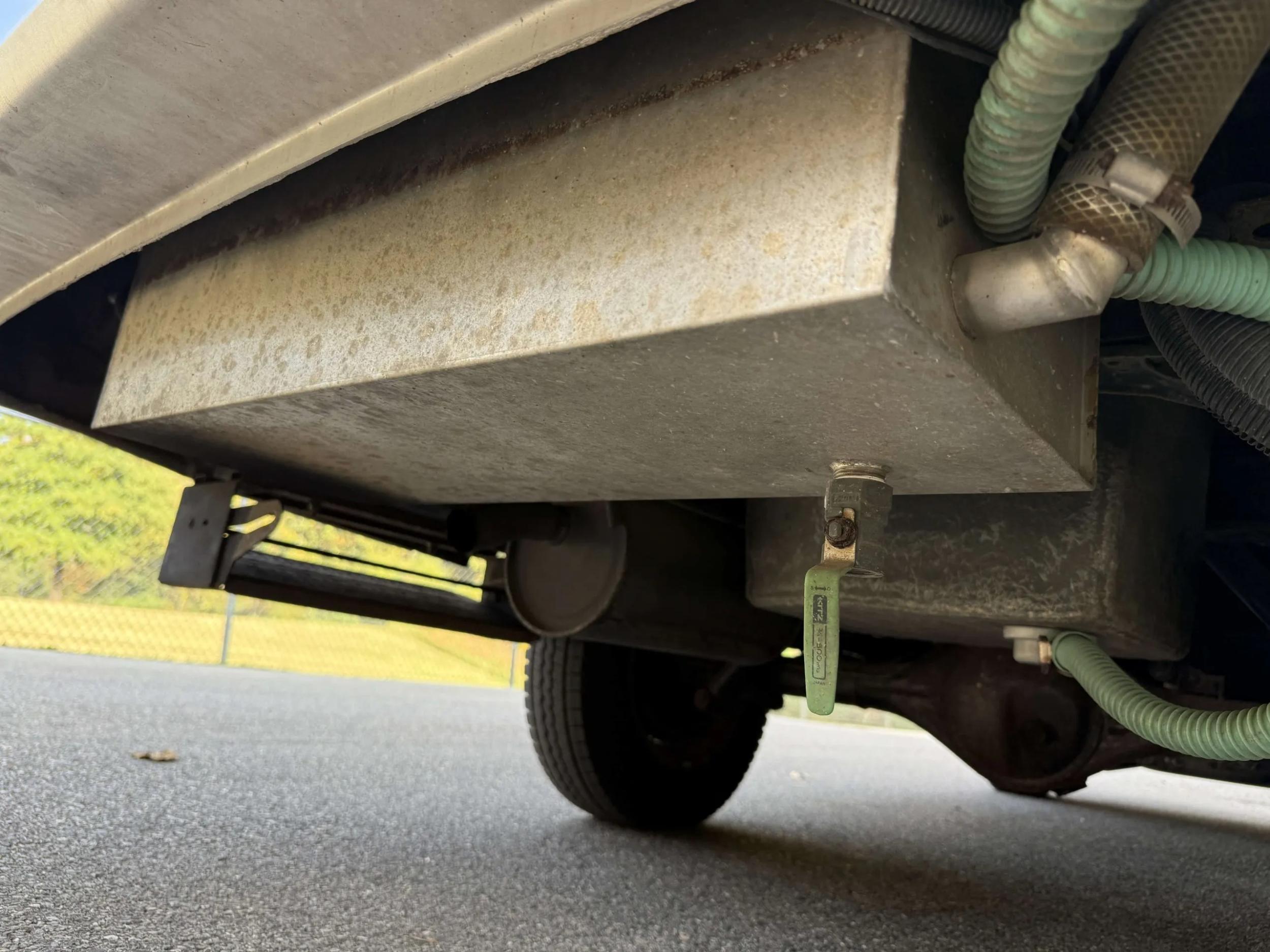 1992 Toyota TownAce Pop-Top Camper