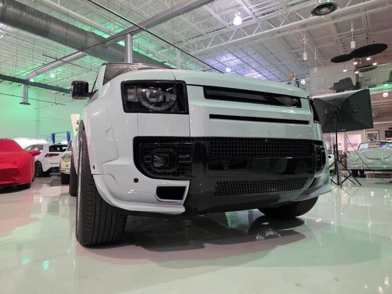 2024 Land Rover Defender 110 V8 P525