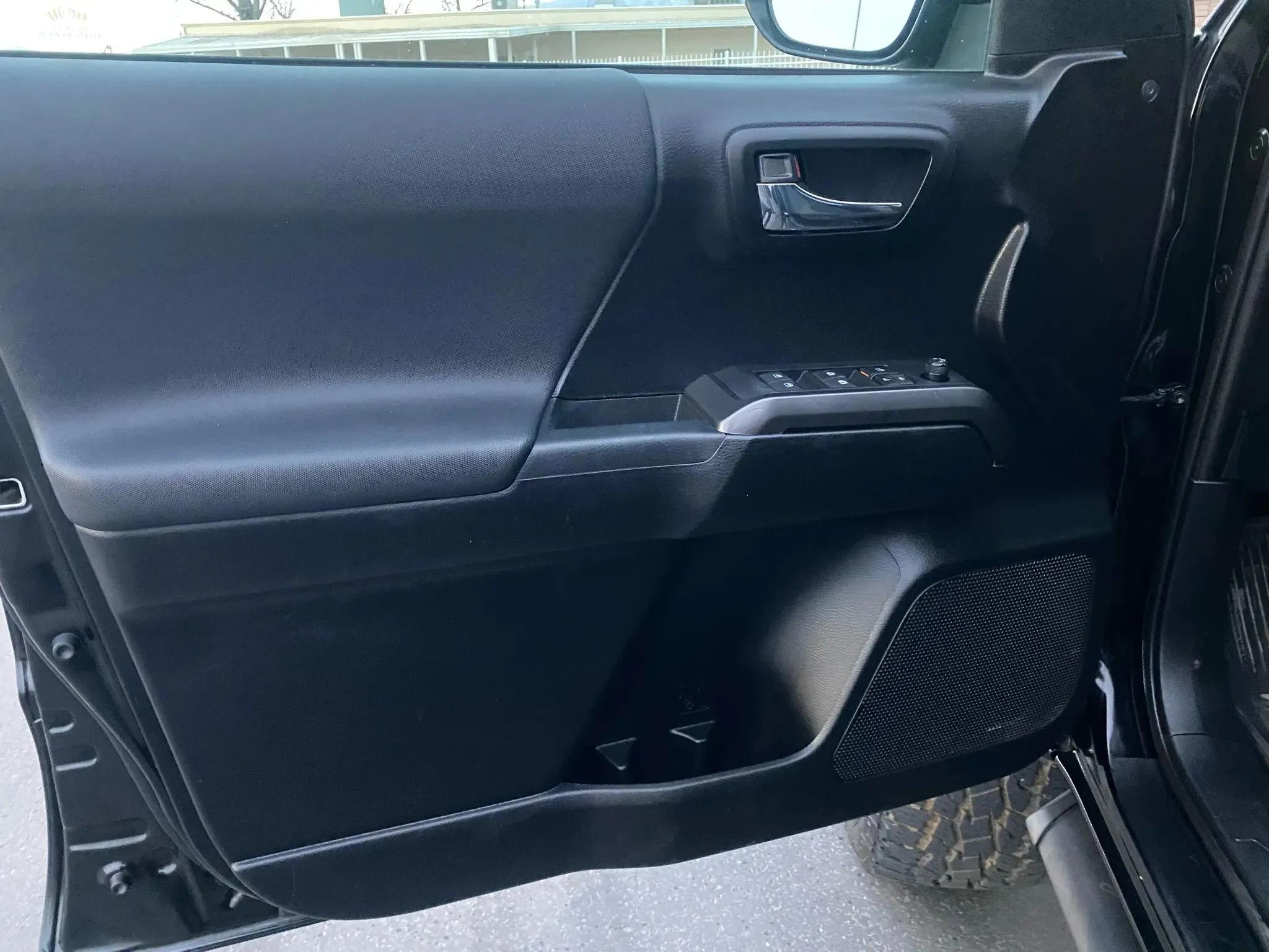 2021 Toyota Tacoma TRD Off-Road