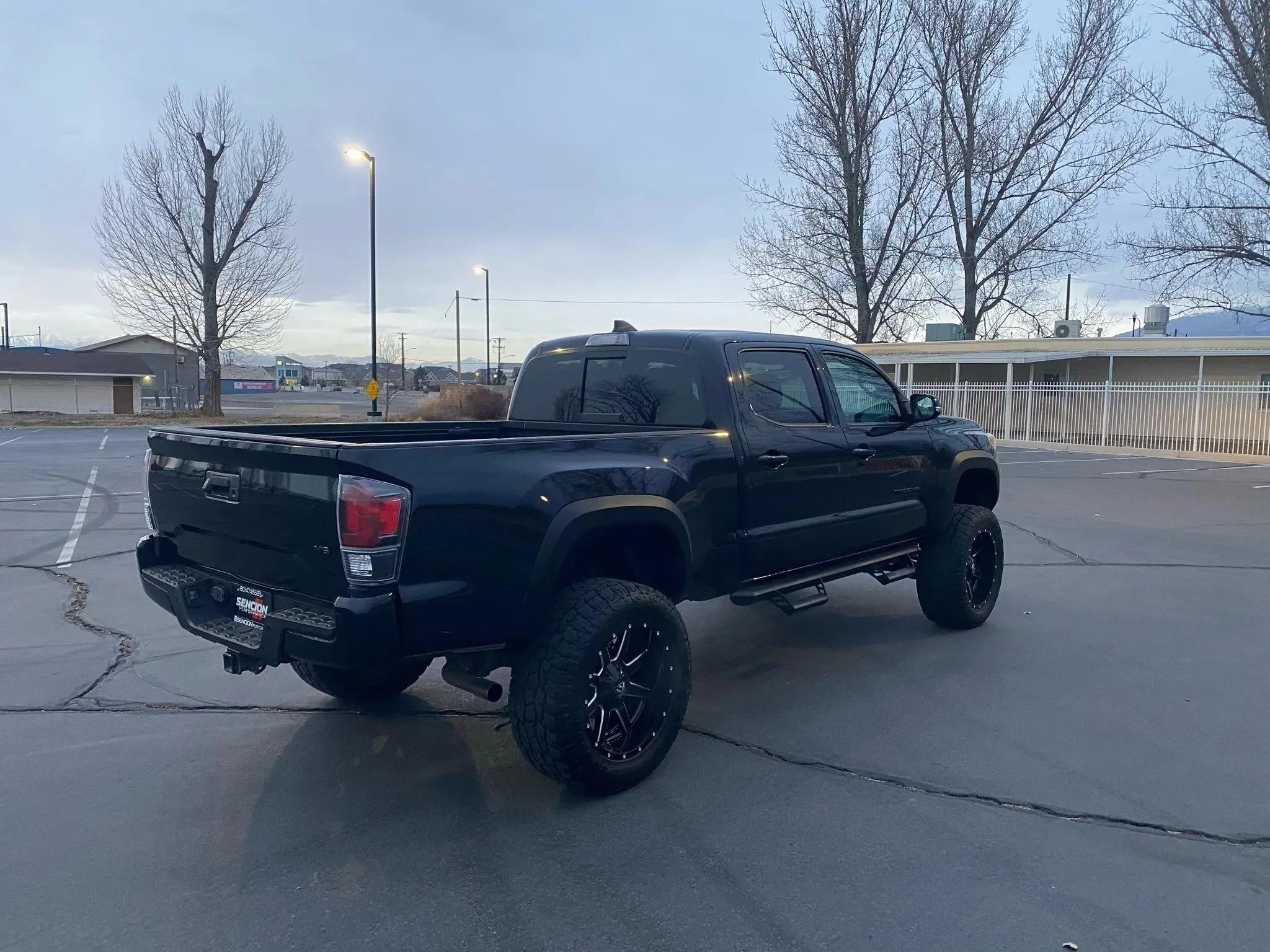 2021 Toyota Tacoma TRD Off-Road