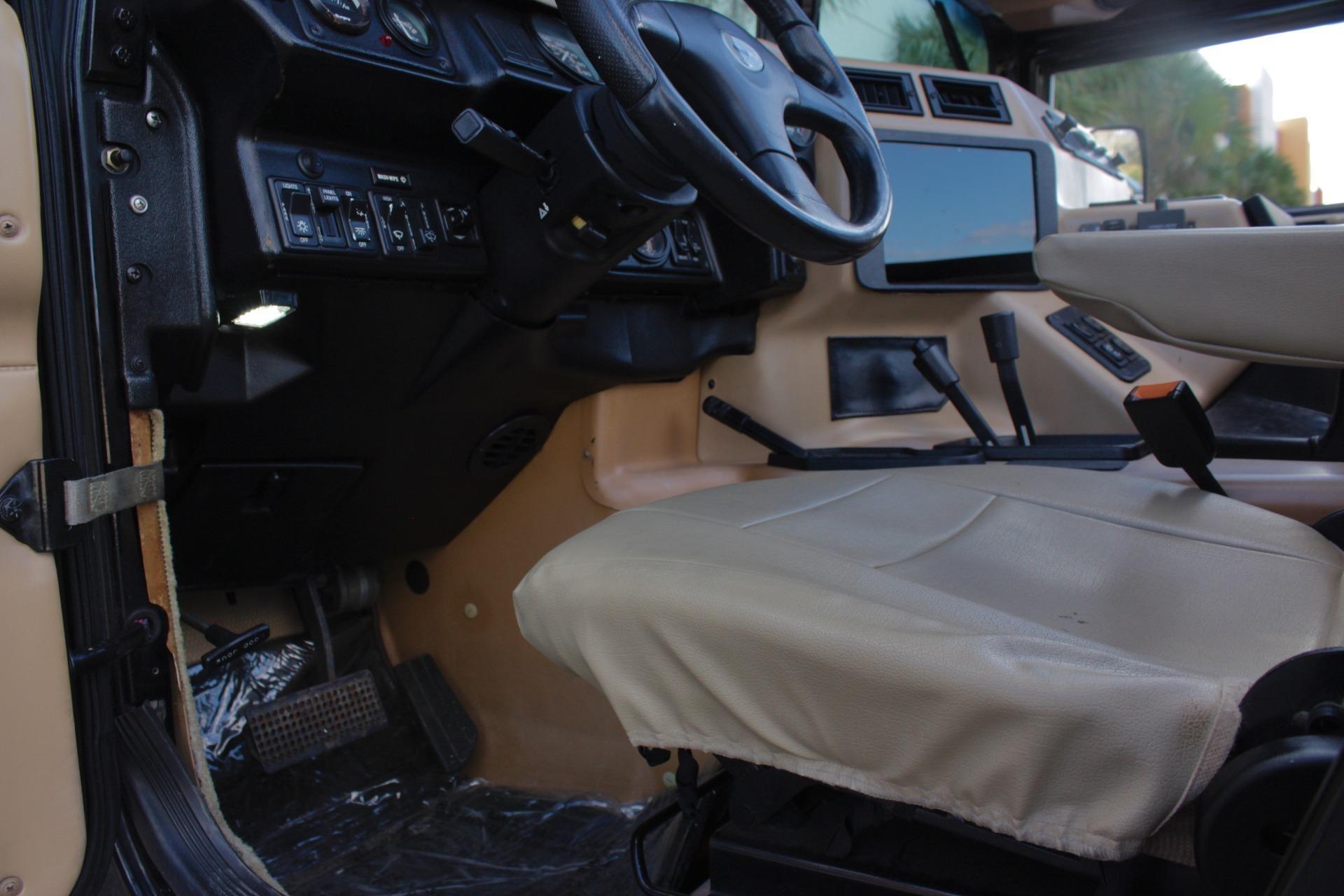 1996 AM General Hummer H1