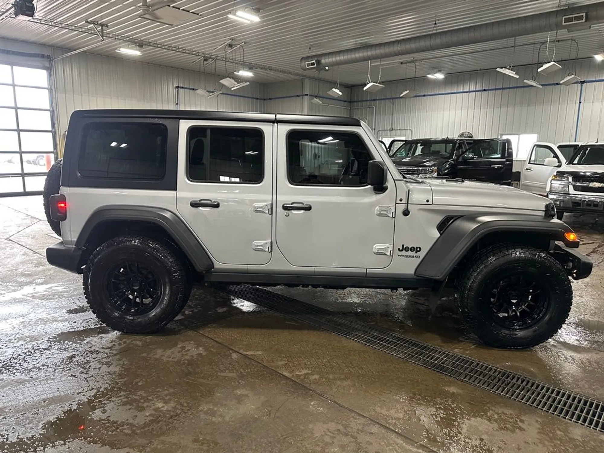 2022 Jeep Wrangler Unlimited Sport S - 5