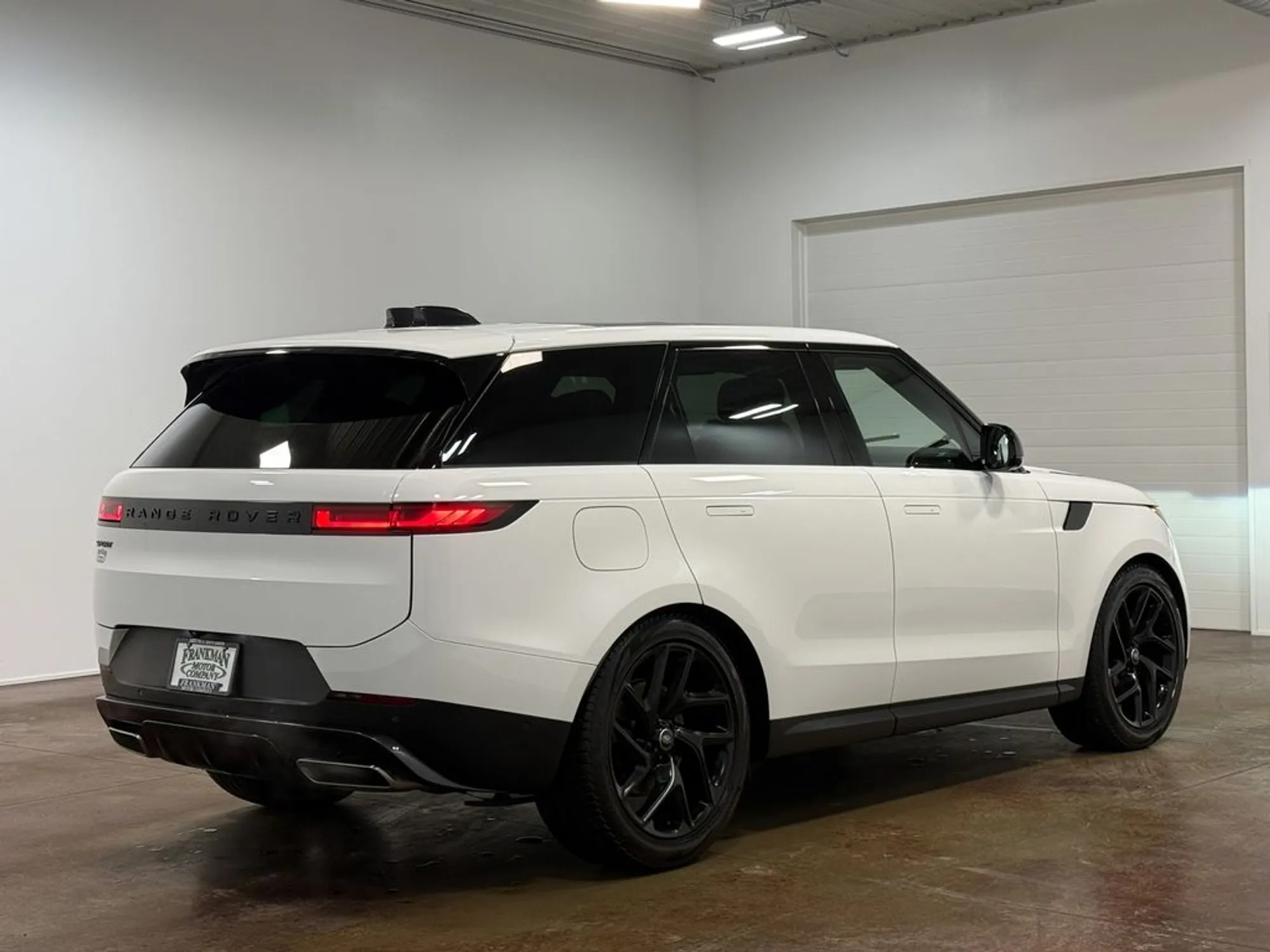 2025 Land Rover Range Rover Sport SE - 2
