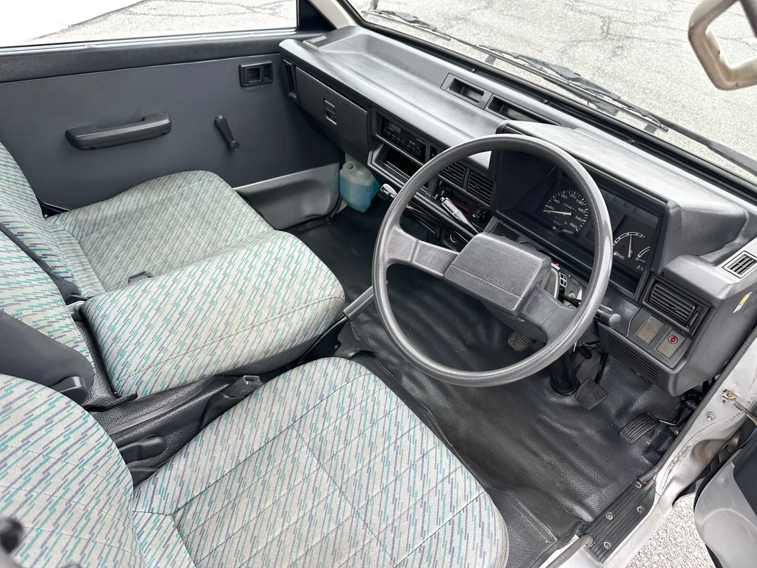 1996 Toyota TownAce Crane Truck