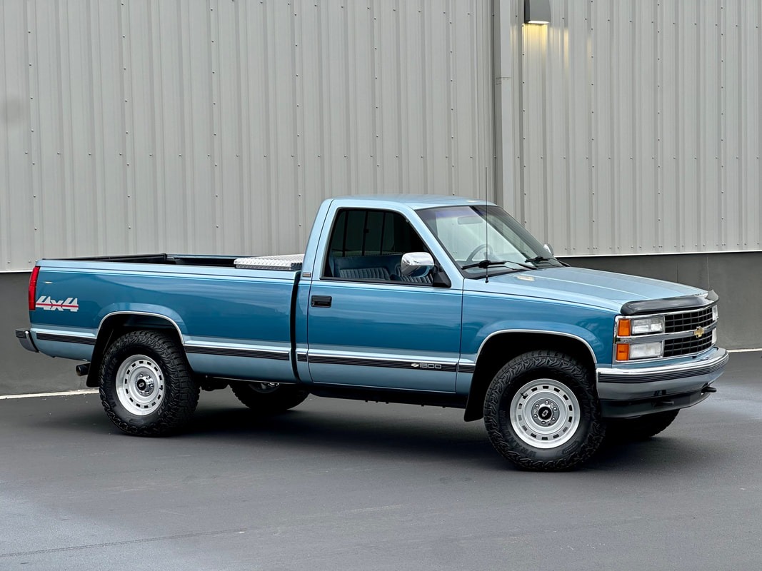 1990 Chevrolet Silverado k1500 - 3