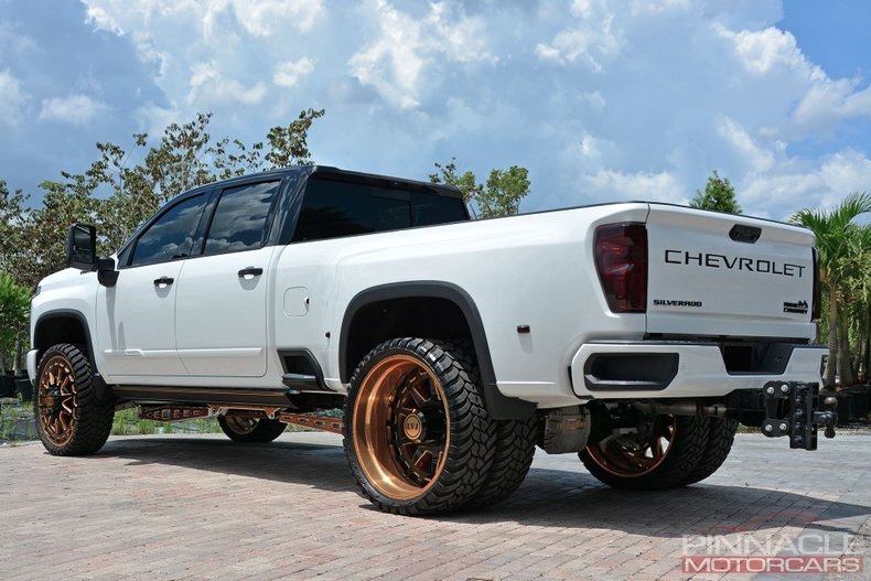 2024 Chevrolet Silverado 3500HD High Country - 4