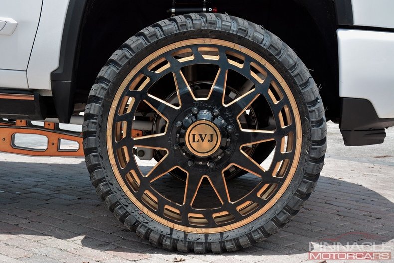 2024 Chevrolet Silverado 3500HD High Country