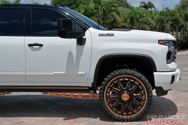 2024 Chevrolet Silverado 3500HD High Country