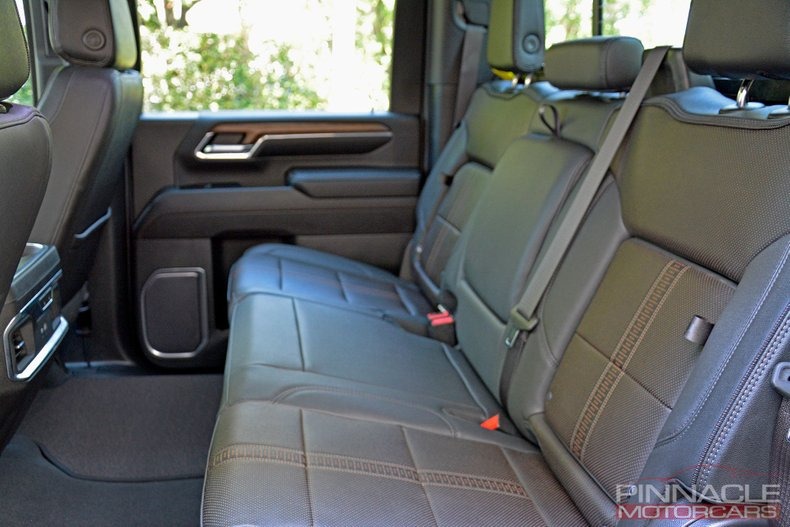 2024 Chevrolet Silverado 3500HD High Country