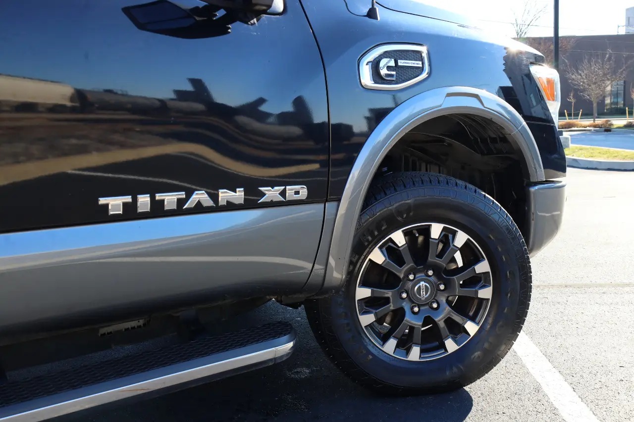2016 Nissan Titan XD - 5