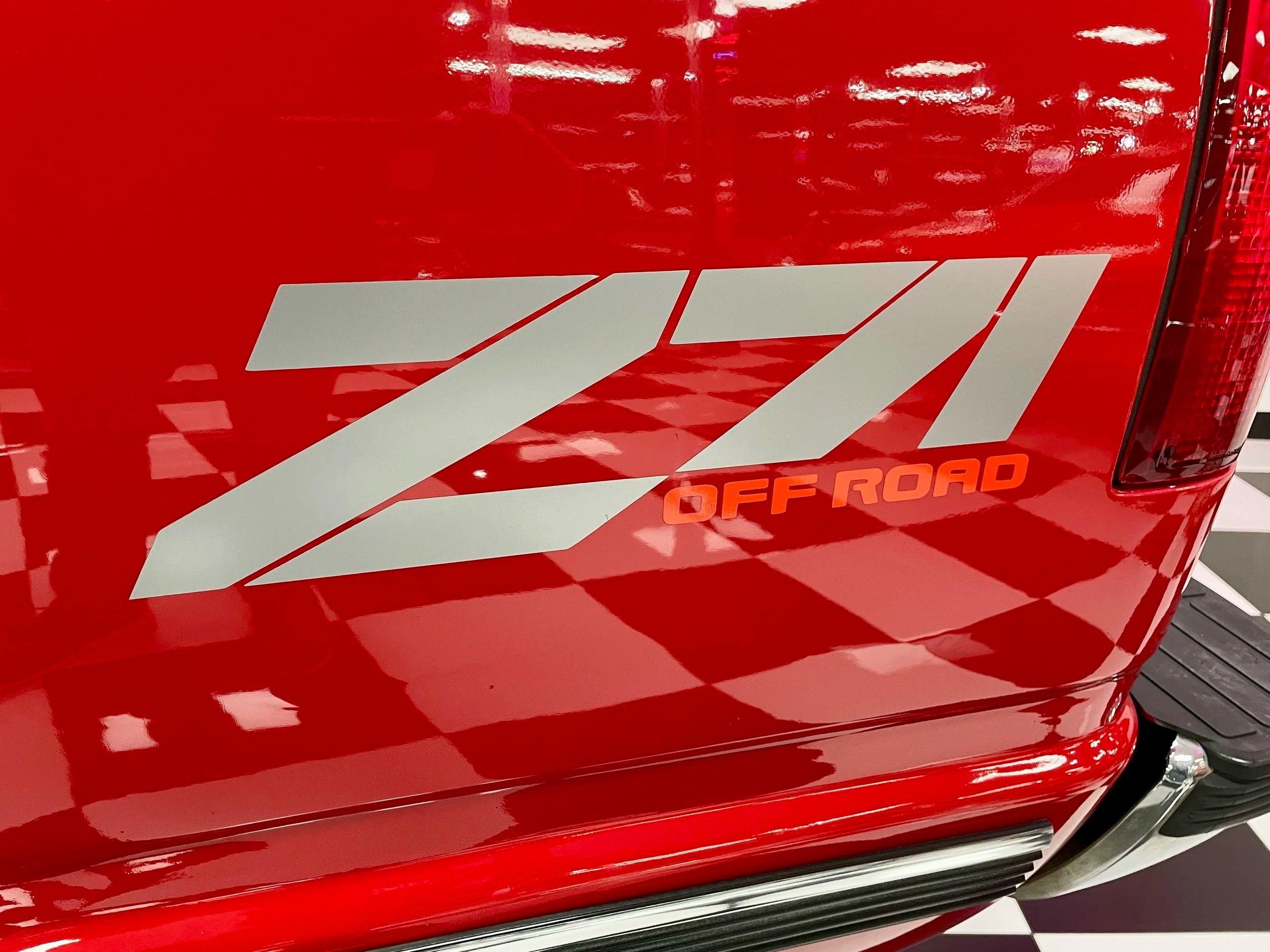 1996 Chevrolet K1500 Silverado Z71 - 3