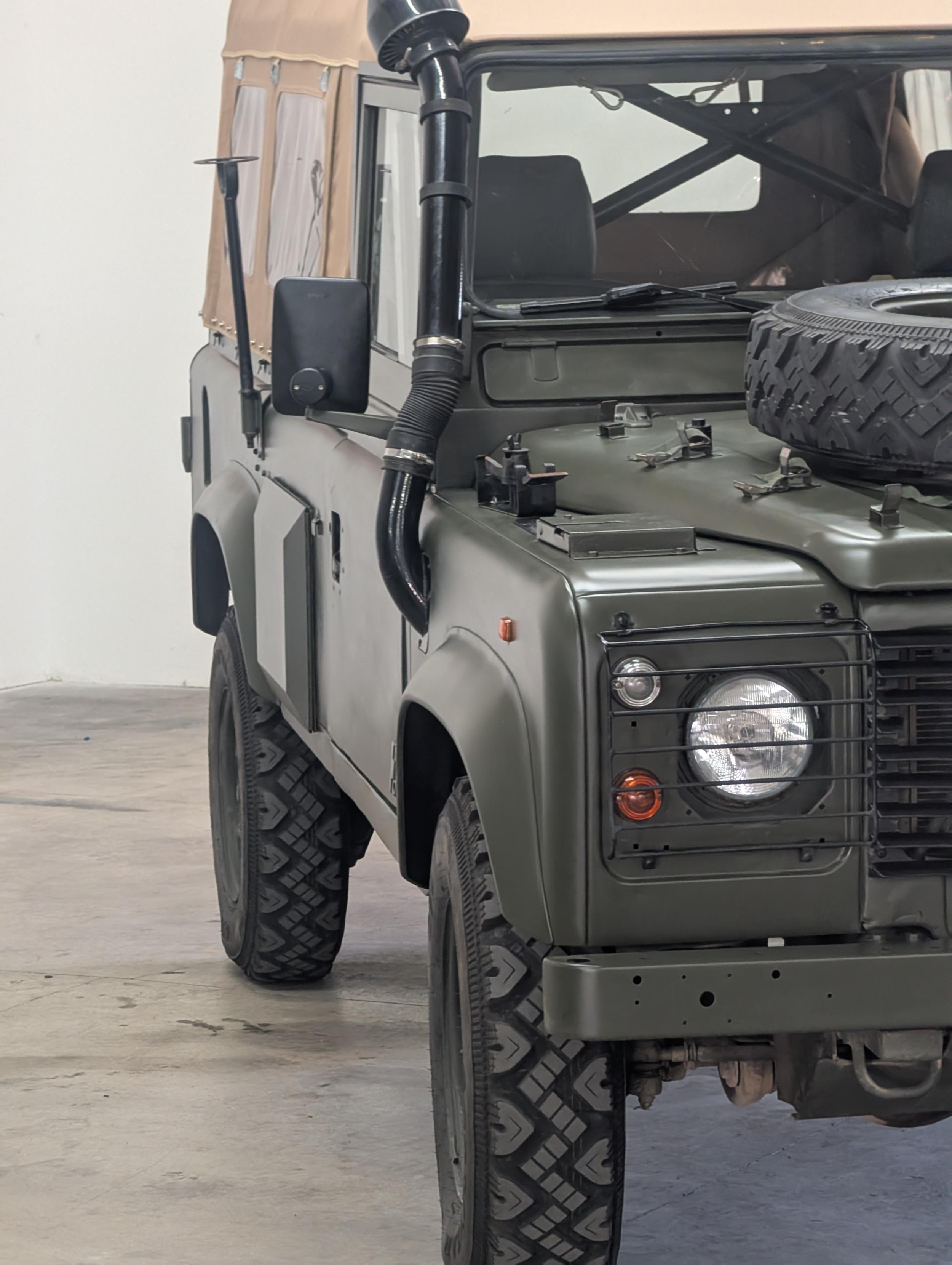 1997 Land Rover Defender 110 Wolf XD