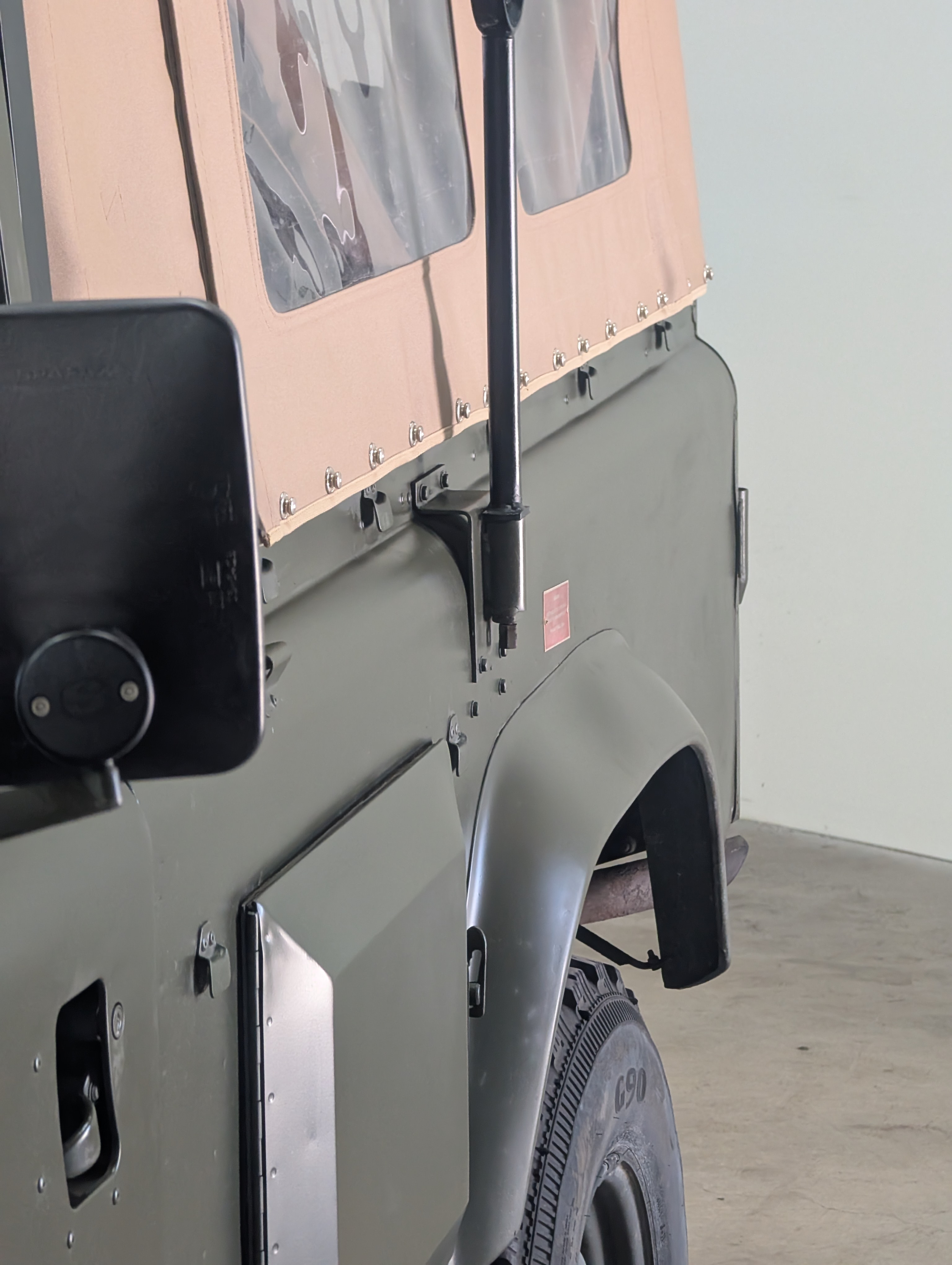 1997 Land Rover Defender 110 Wolf XD