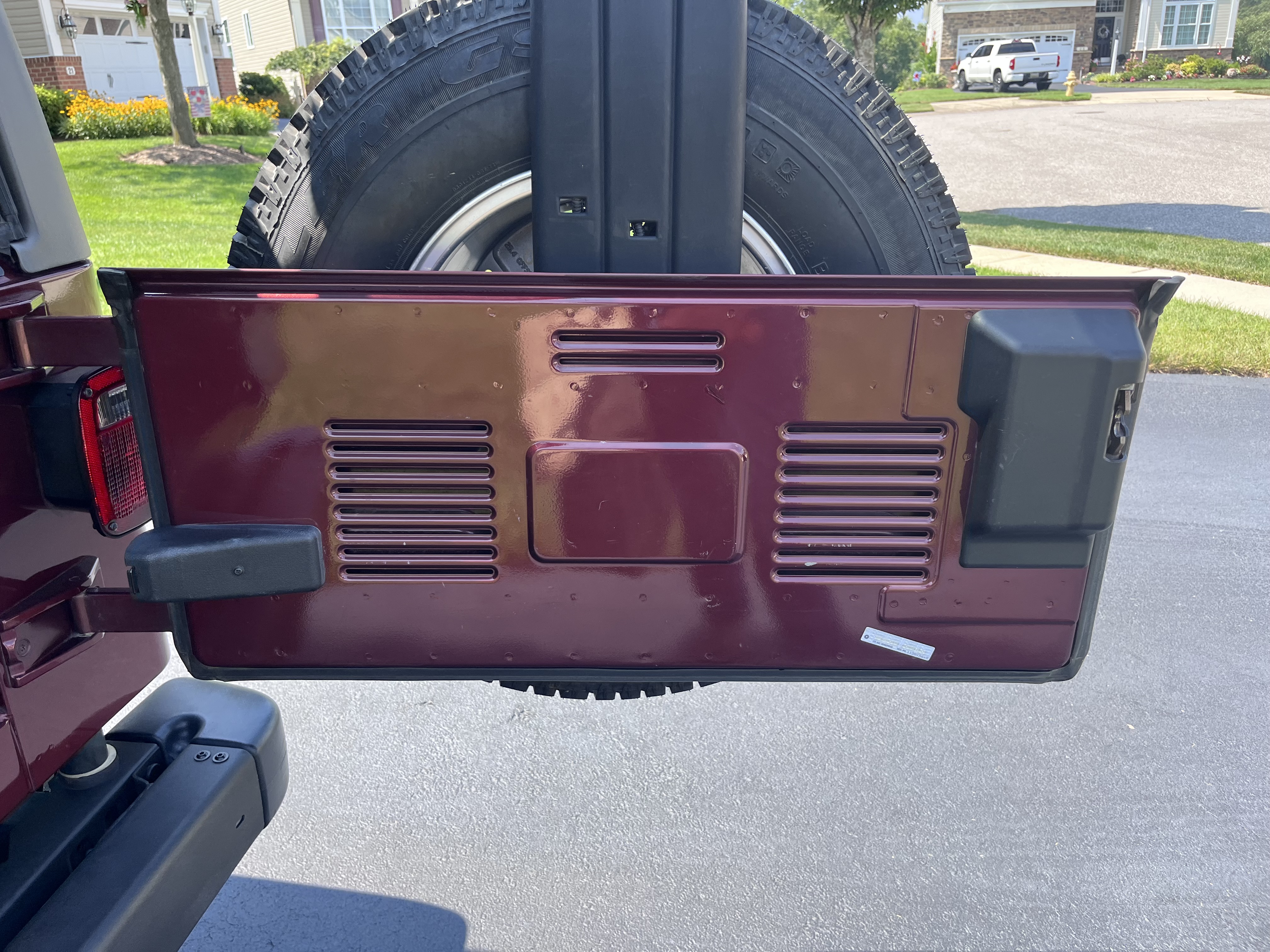 2004 Jeep Wrangler Sahara - 5