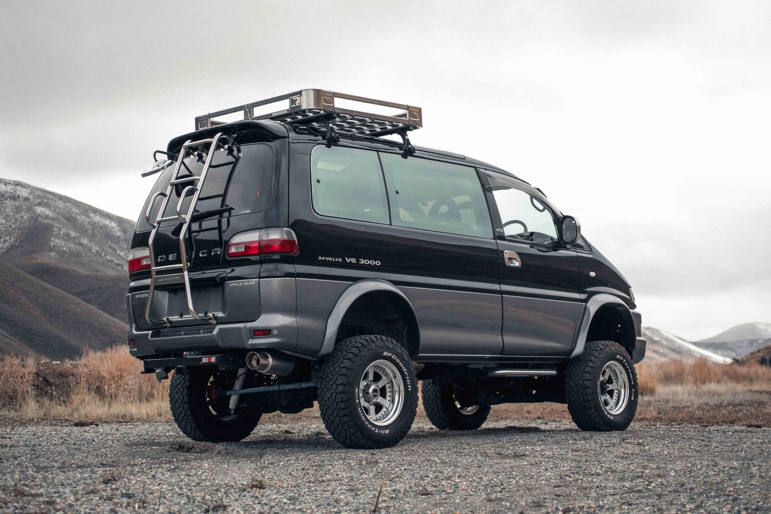 1997 Mitsubishi Delica L400 Space Gear