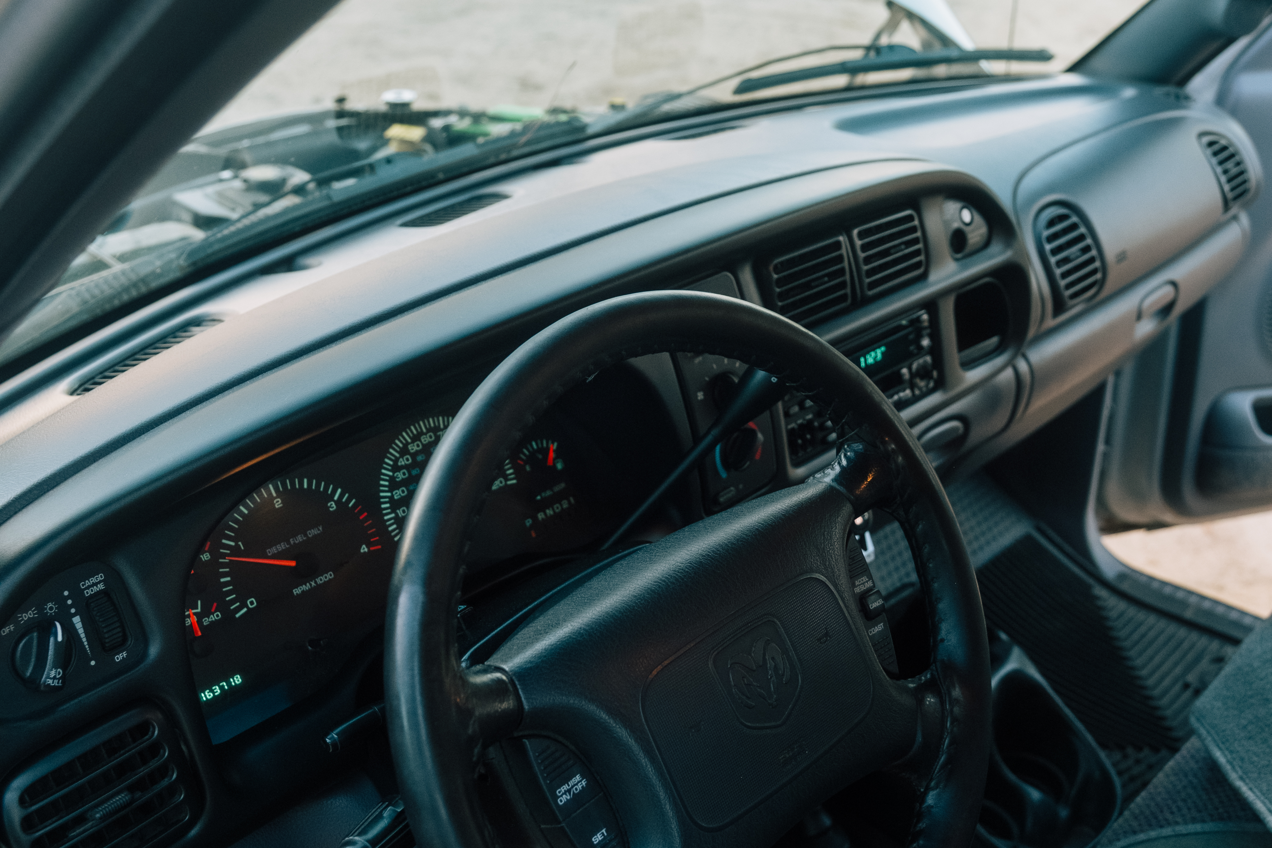 2001 Dodge Ram 2500 SLT