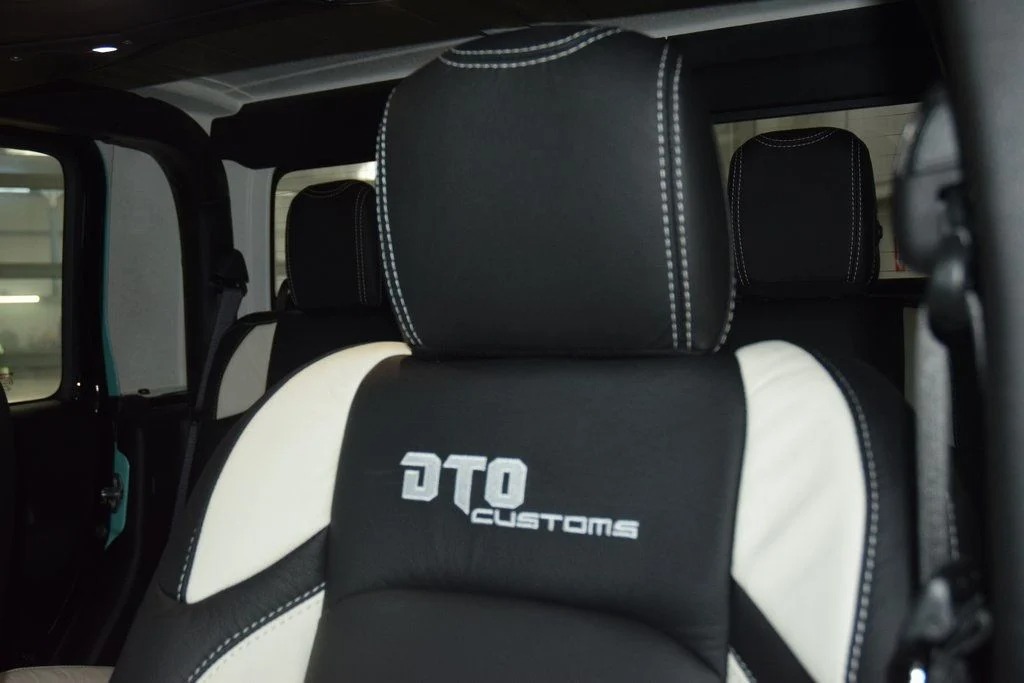 2025 Jeep Gladiator Sport S Aqua Edition