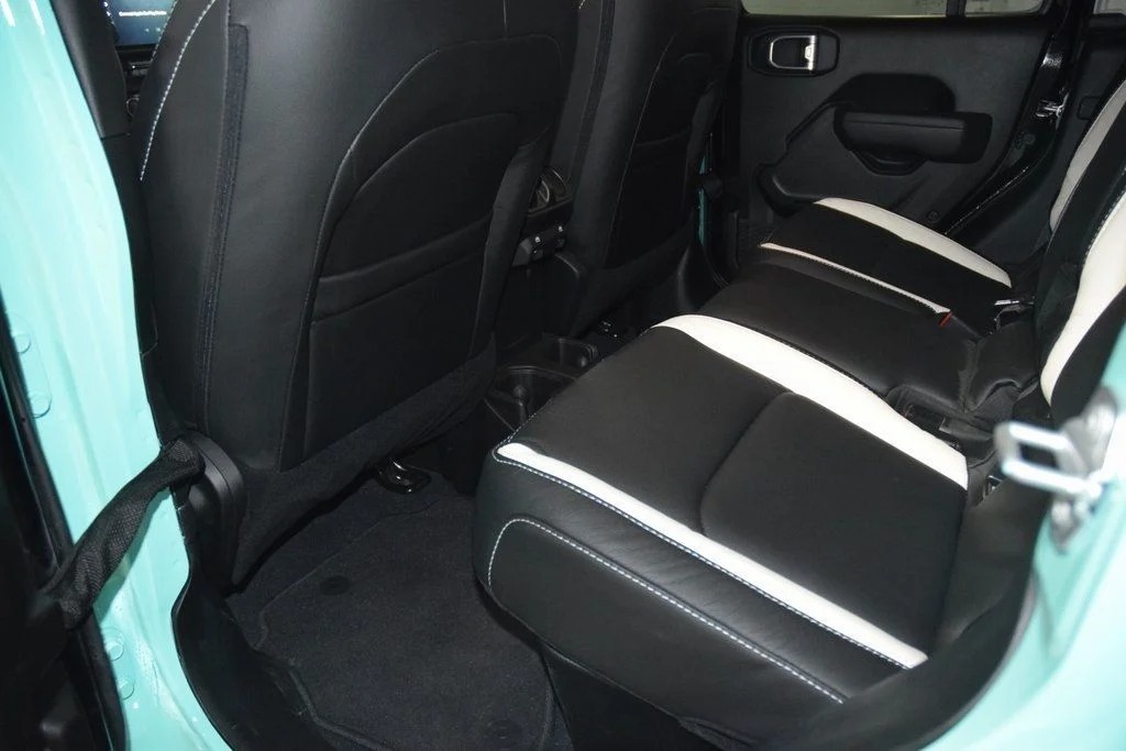 2025 Jeep Gladiator Sport S Aqua Edition