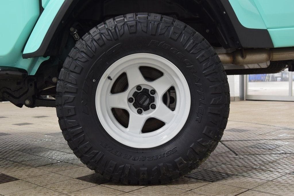 2025 Jeep Gladiator Sport S Aqua Edition