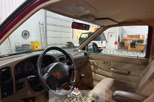 1997 Nissan King Cab XE