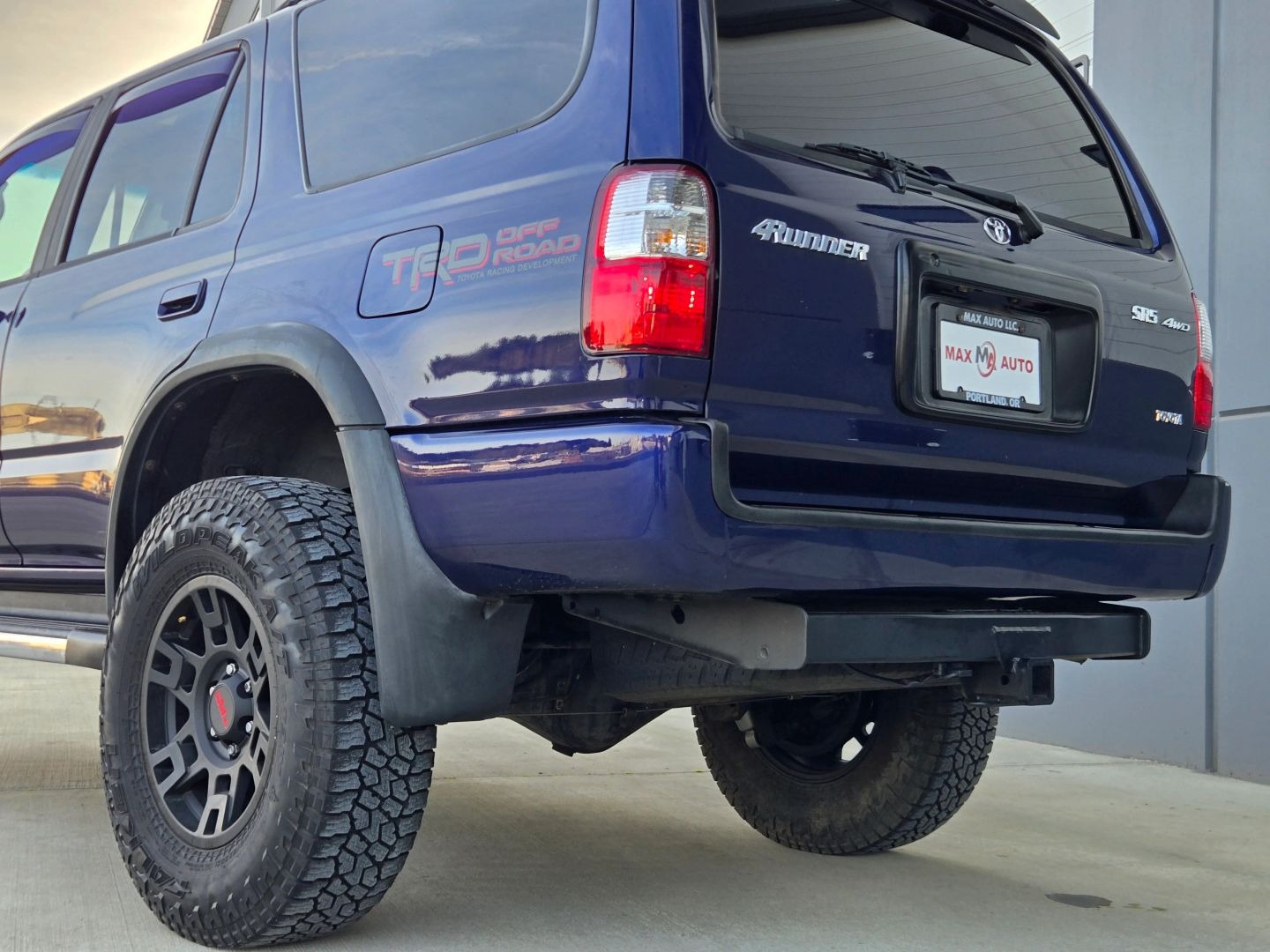 Modified 2000 Toyota 4Runner SR5