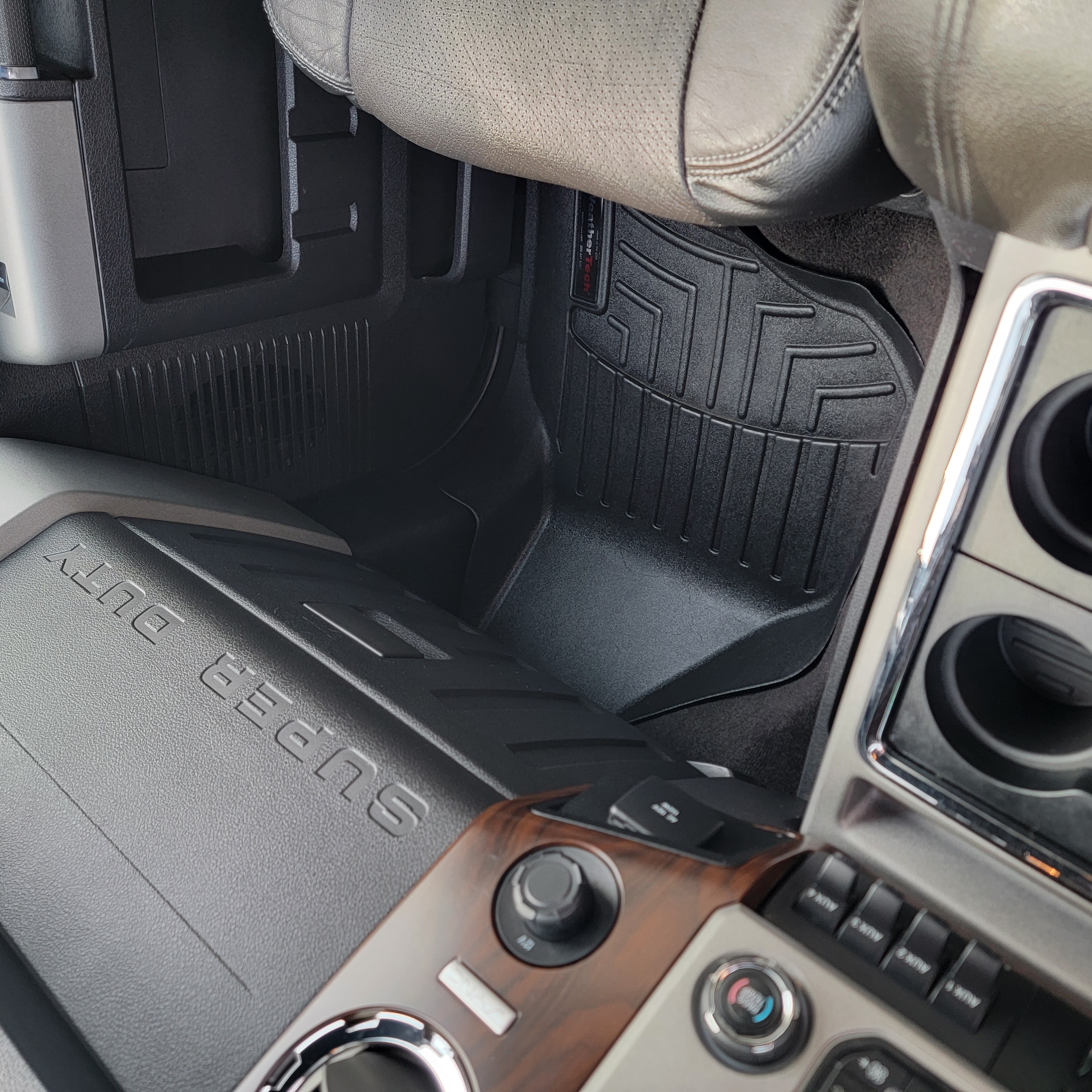 2016 Ford F-350 Super Duty Lariat