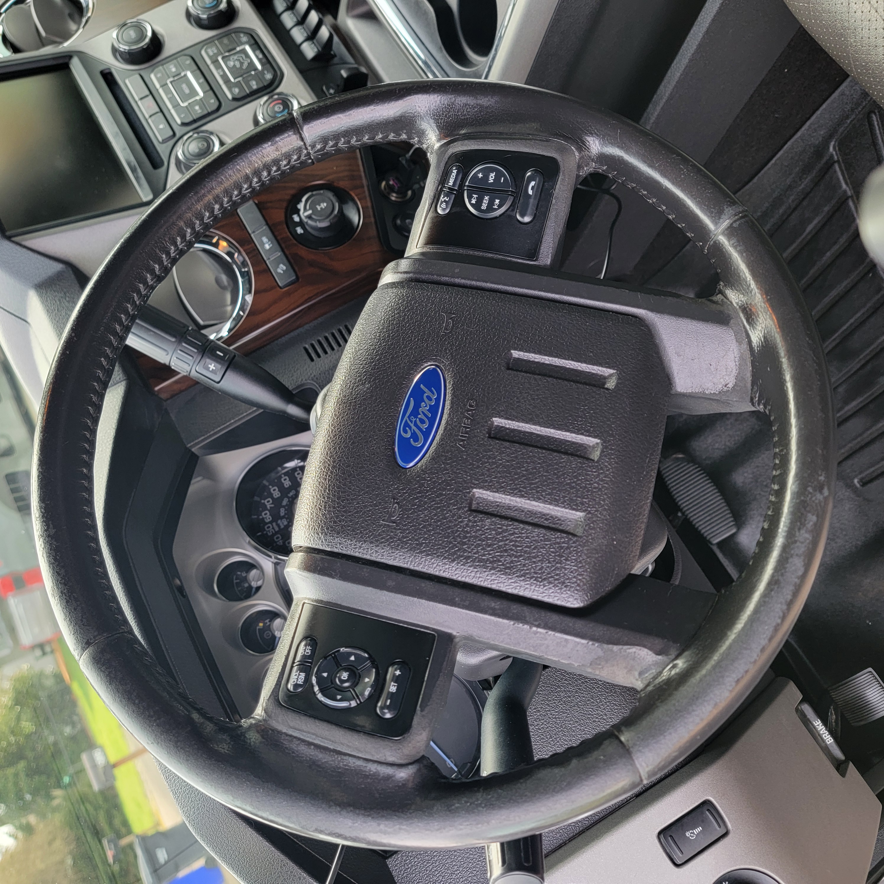 2016 Ford F-350 Super Duty Lariat