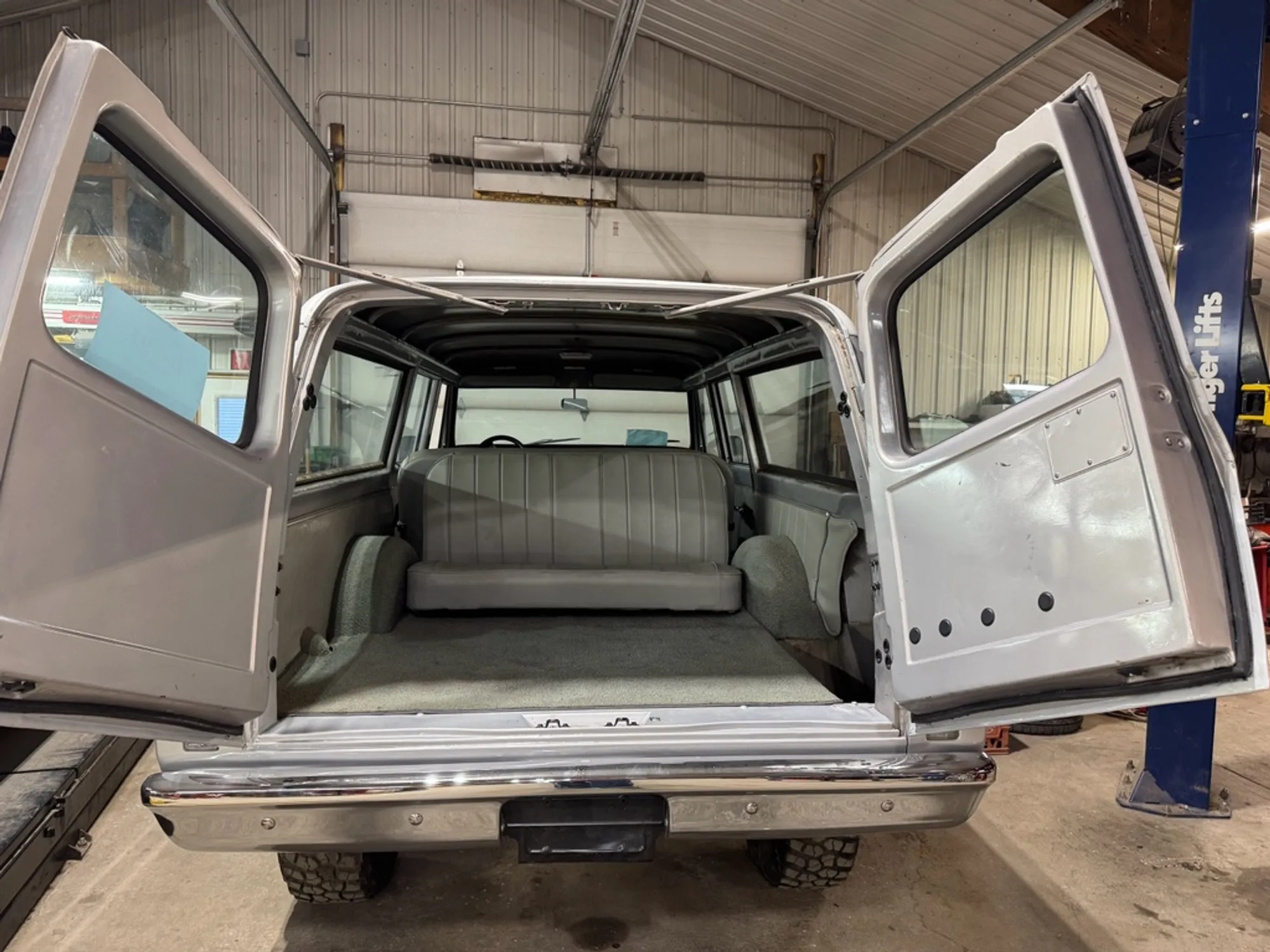 1970 Chevrolet Suburban