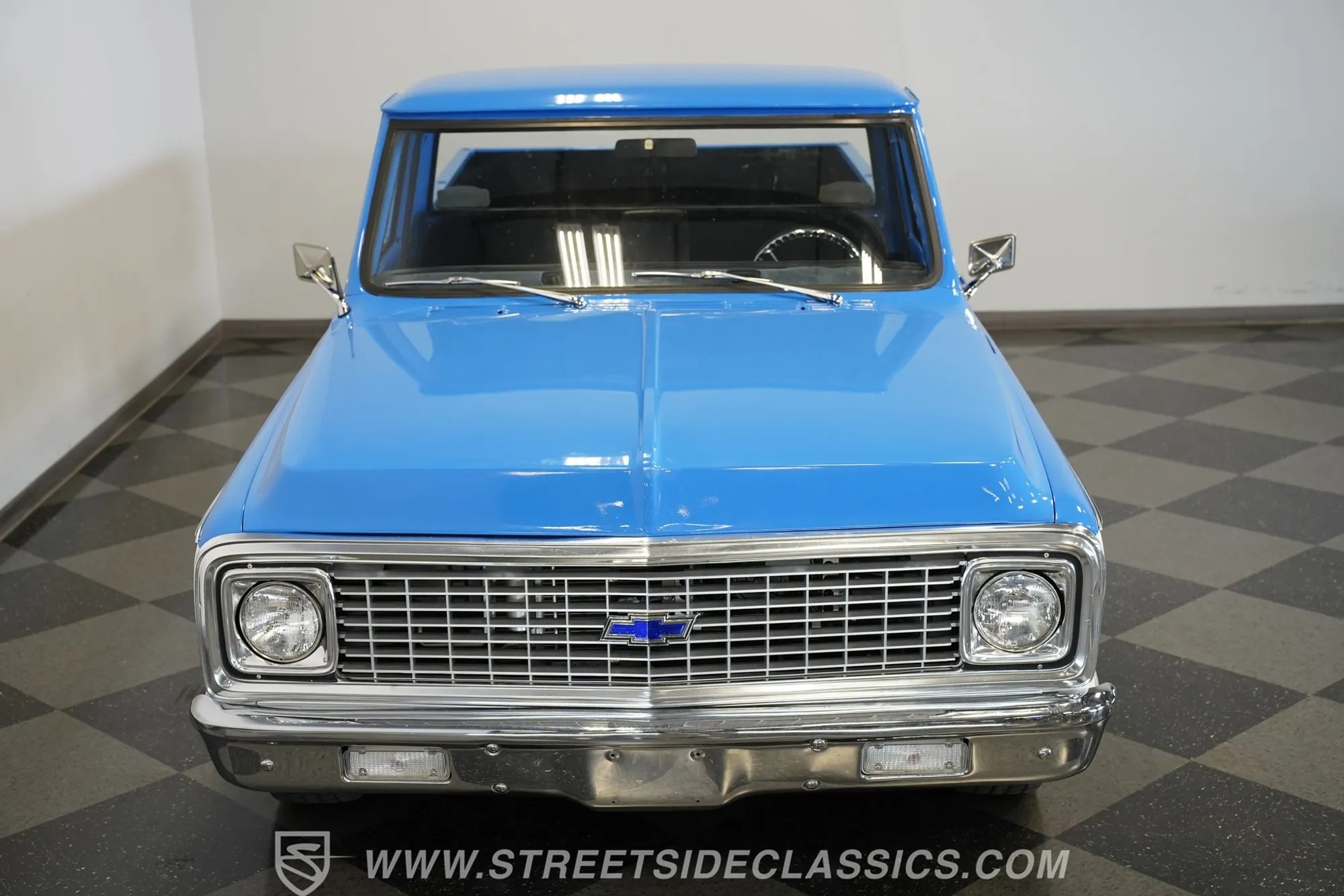 1972 Chevrolet C10 Cheyenne Restomod