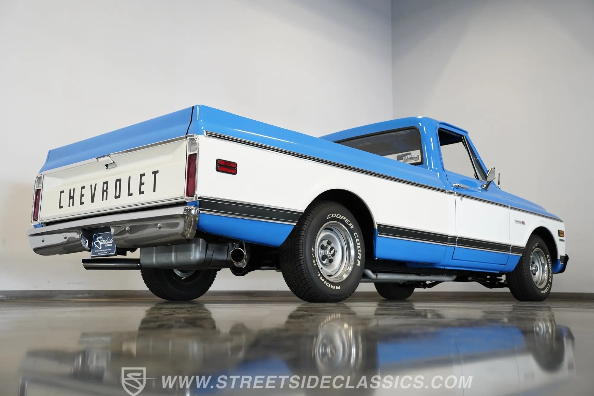 1972 Chevrolet C10 Cheyenne Restomod