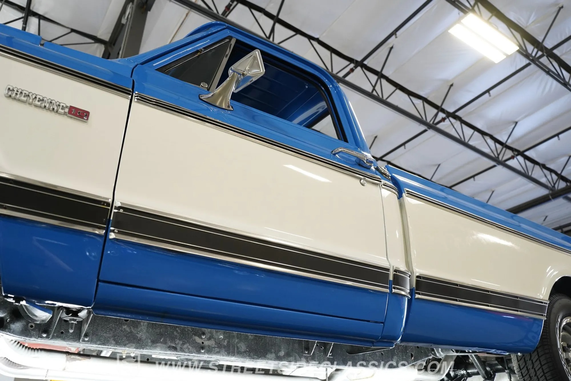 1972 Chevrolet C10 Cheyenne Restomod