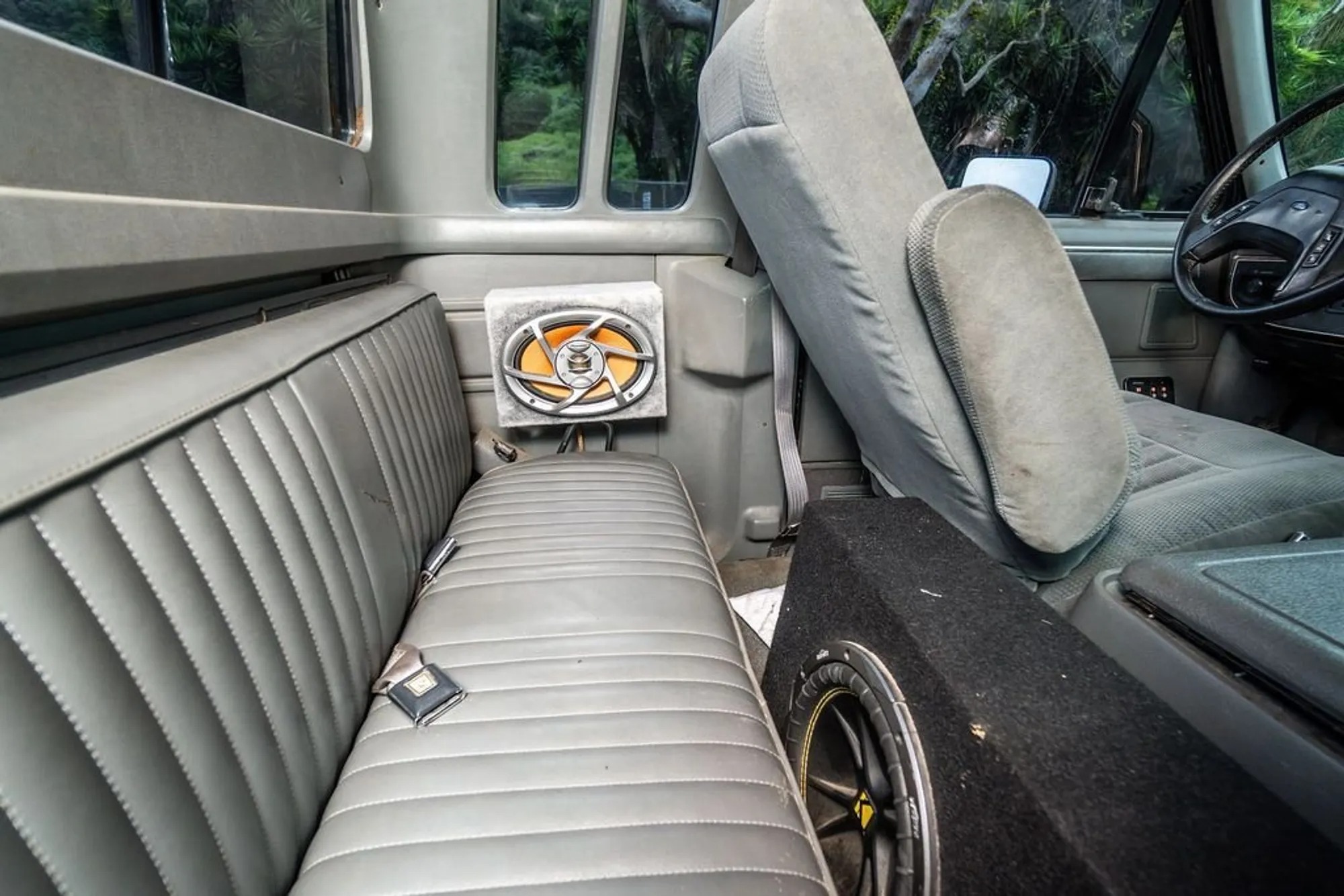 1987 Ford F-250 XLT Lariat