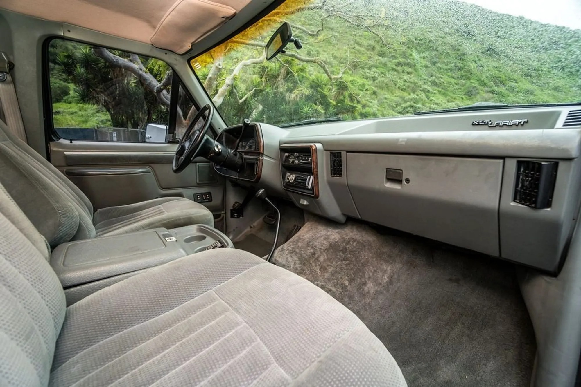 1987 Ford F-250 XLT Lariat