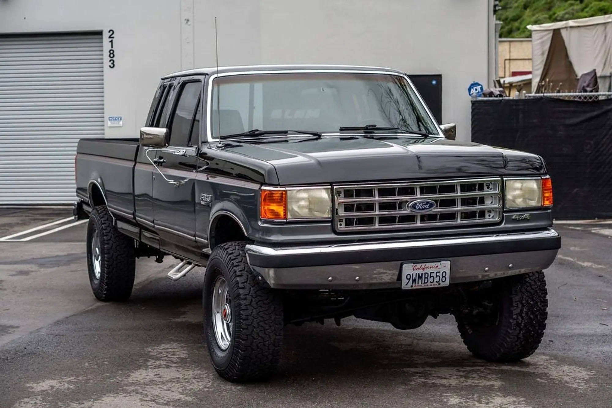 1987 Ford F-250 XLT Lariat - 5