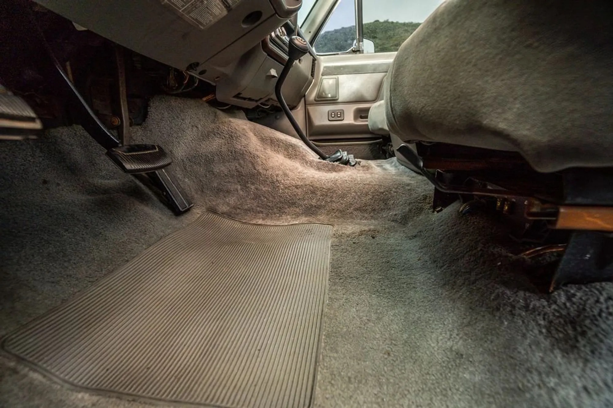 1987 Ford F-250 XLT Lariat