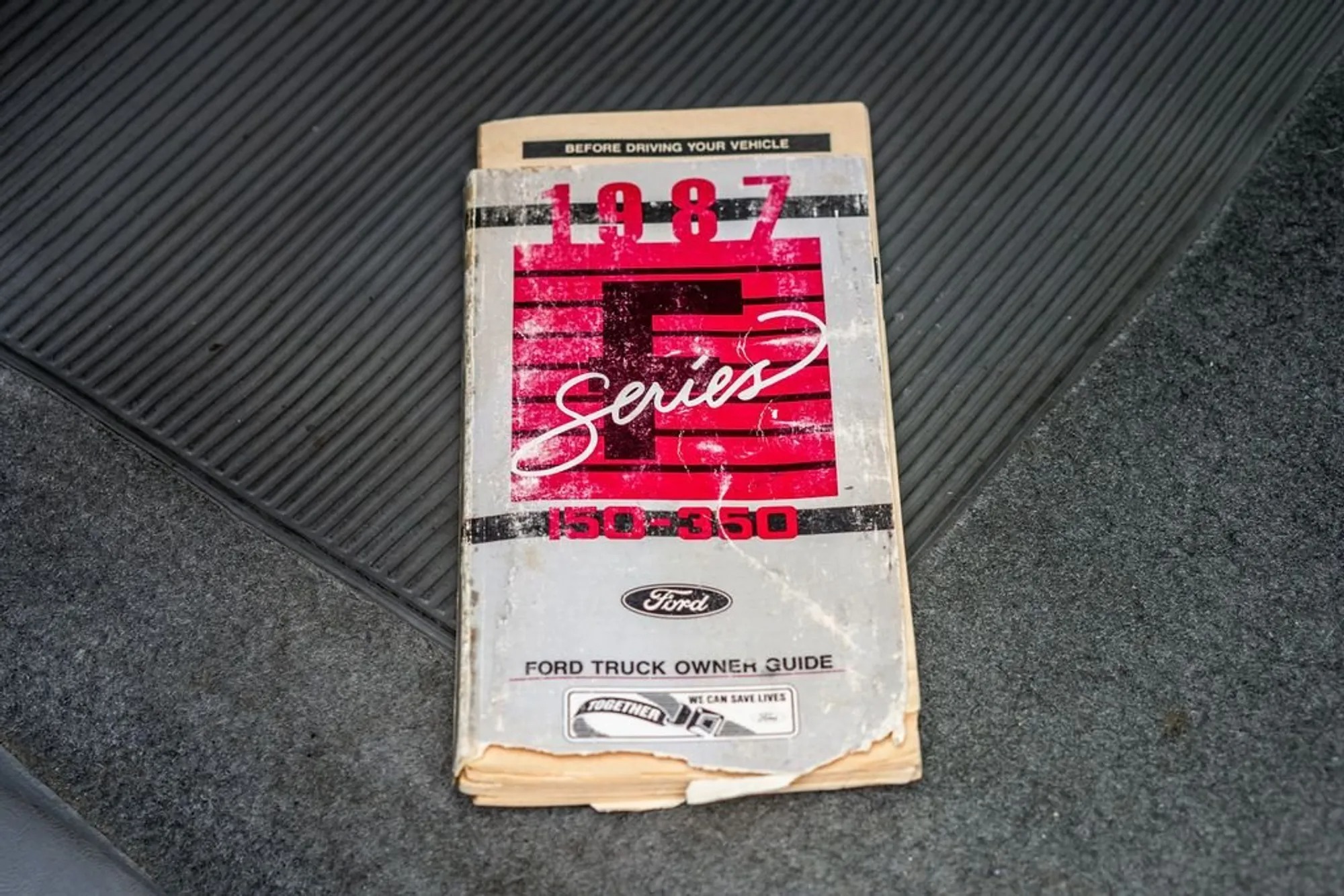 1987 Ford F-250 XLT Lariat