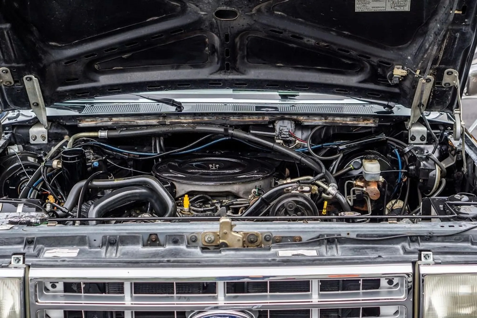 1987 Ford F-250 XLT Lariat