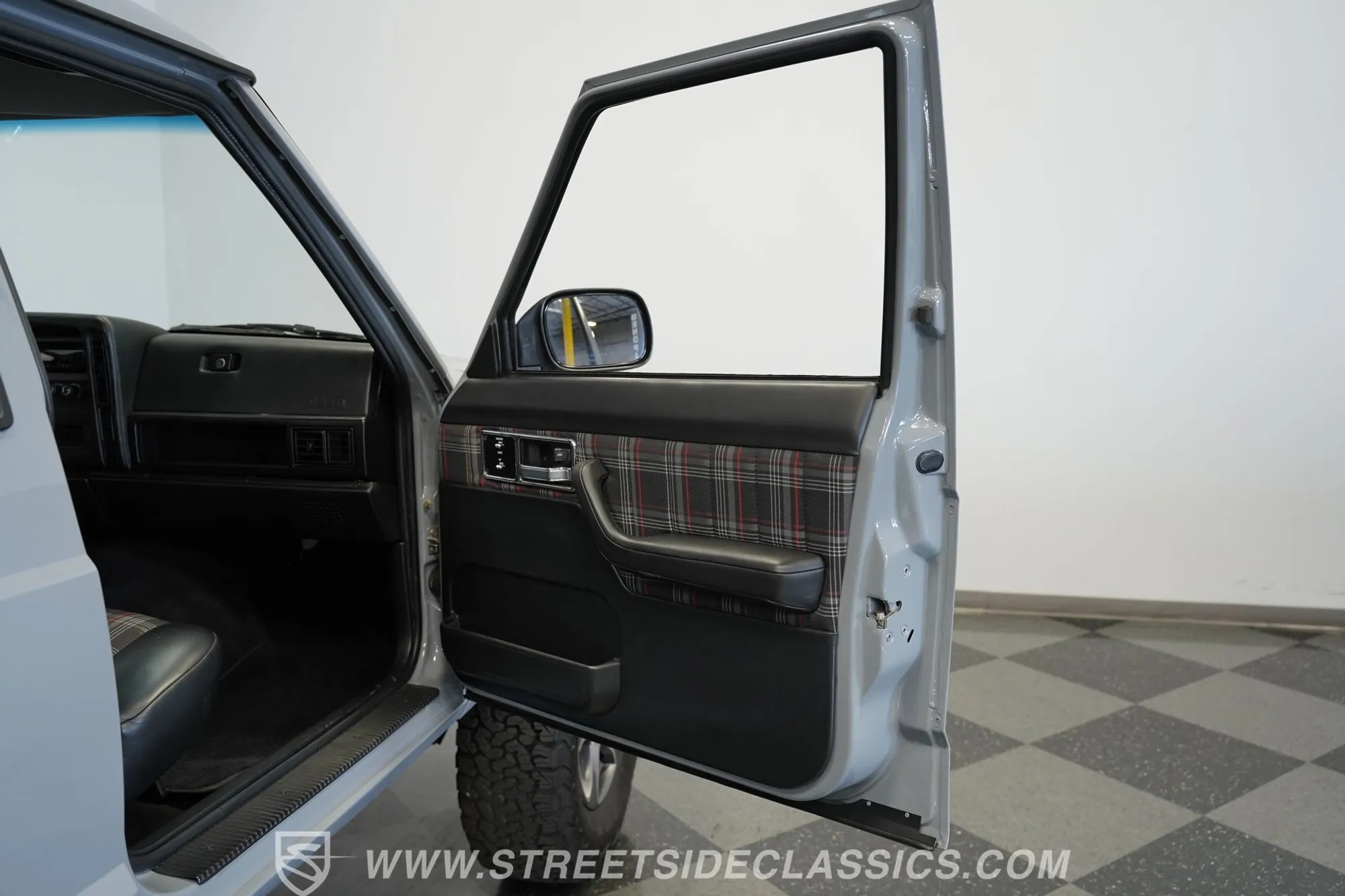 1990 Jeep Comanche Pioneer 4×4