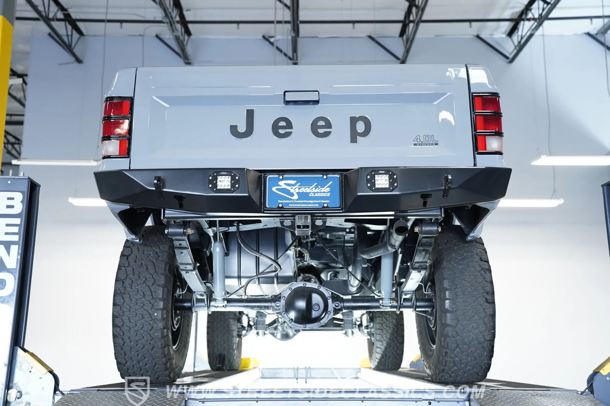 1990 Jeep Comanche Pioneer 4×4