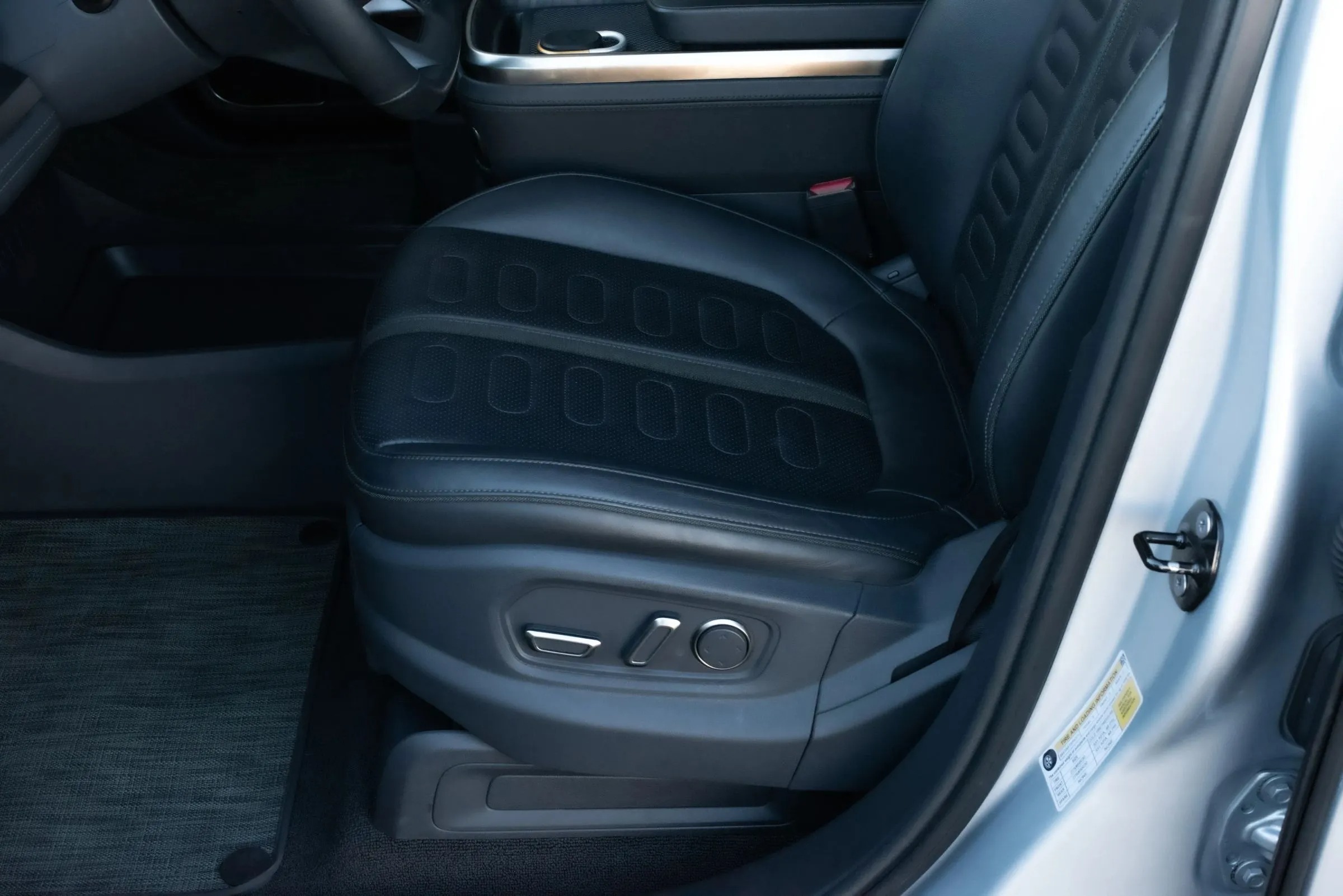 2022 Rivian R1T Launch Edition