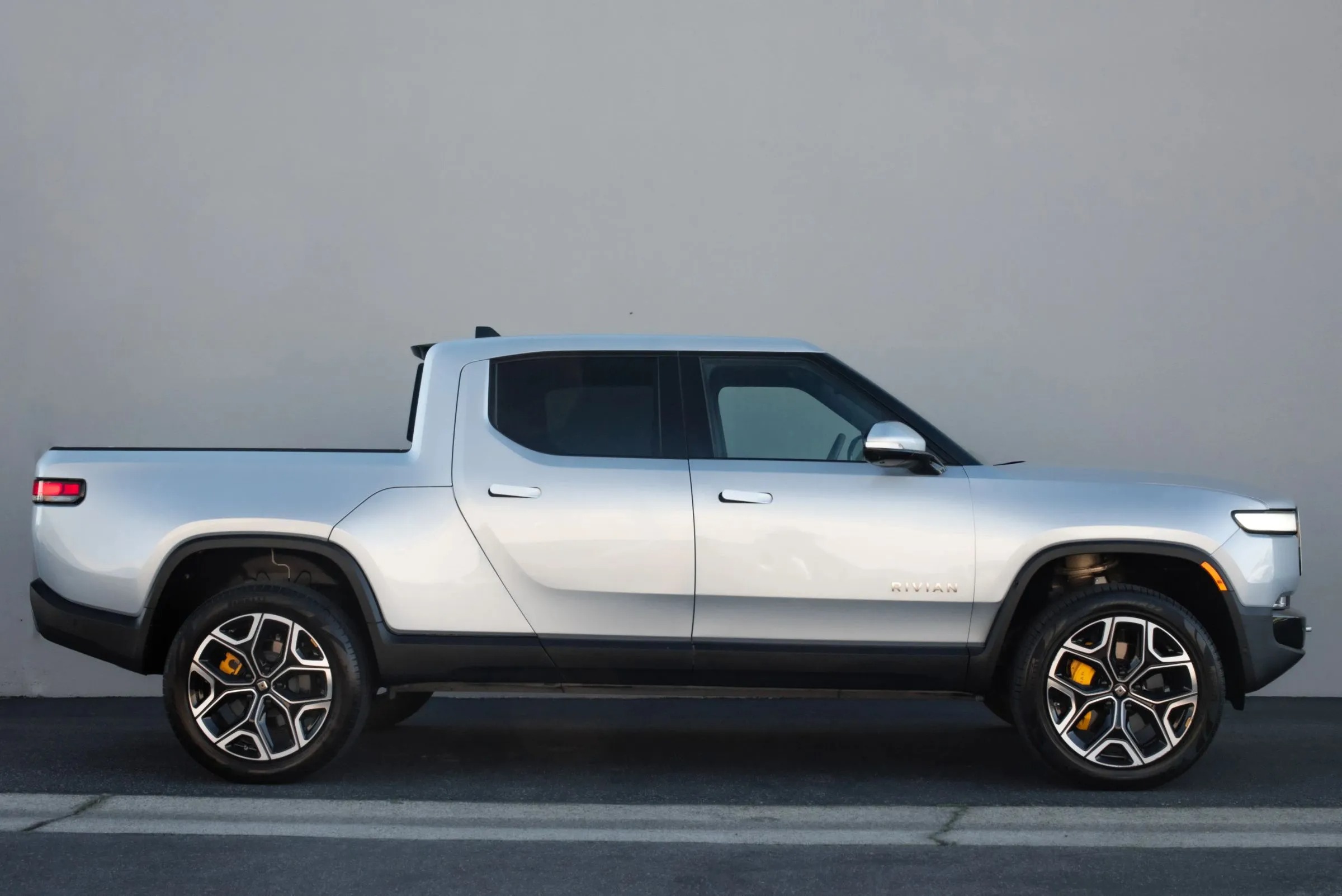 2022 Rivian R1T Launch Edition
