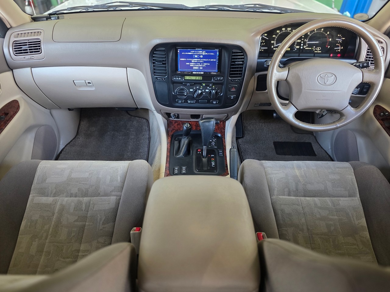 2000 Toyota Land Cruiser VX