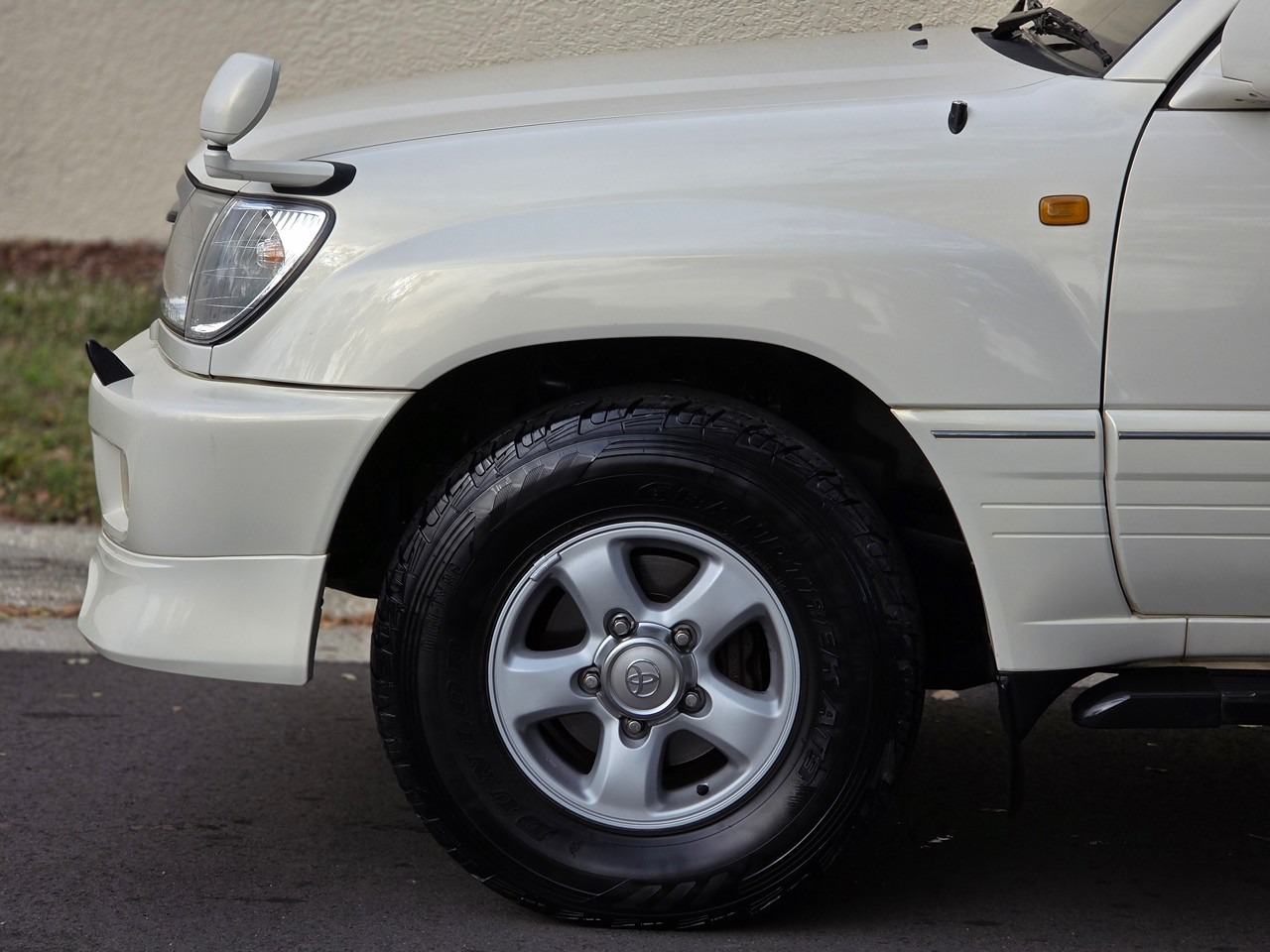 2000 Toyota Land Cruiser VX