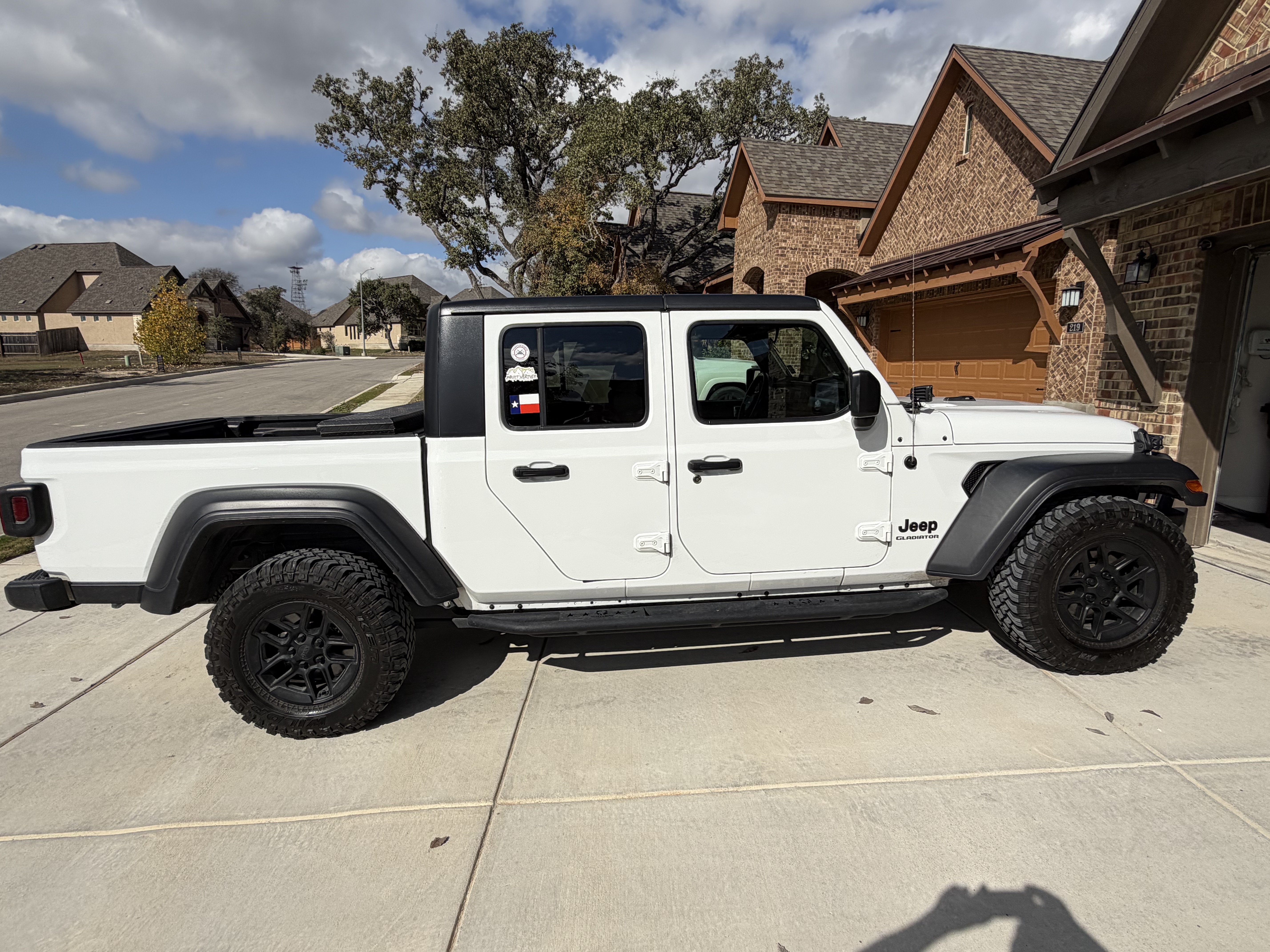 2020 Jeep Gladiator - 2
