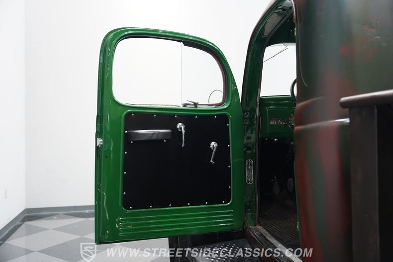 1948 Dodge Power Wagon