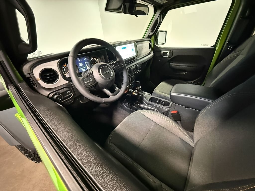2025 Jeep Wrangler Willys - 5